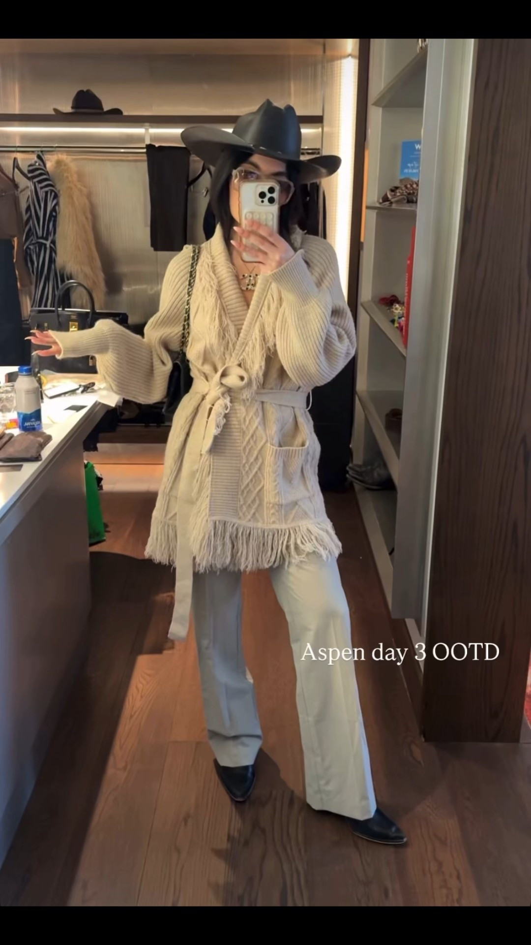 Look of the night 

Elevated western style, western wear, chic cowgirl, chic western style, fringe cardigan 

#LTKTravel #LTKgrwm #LTKootd