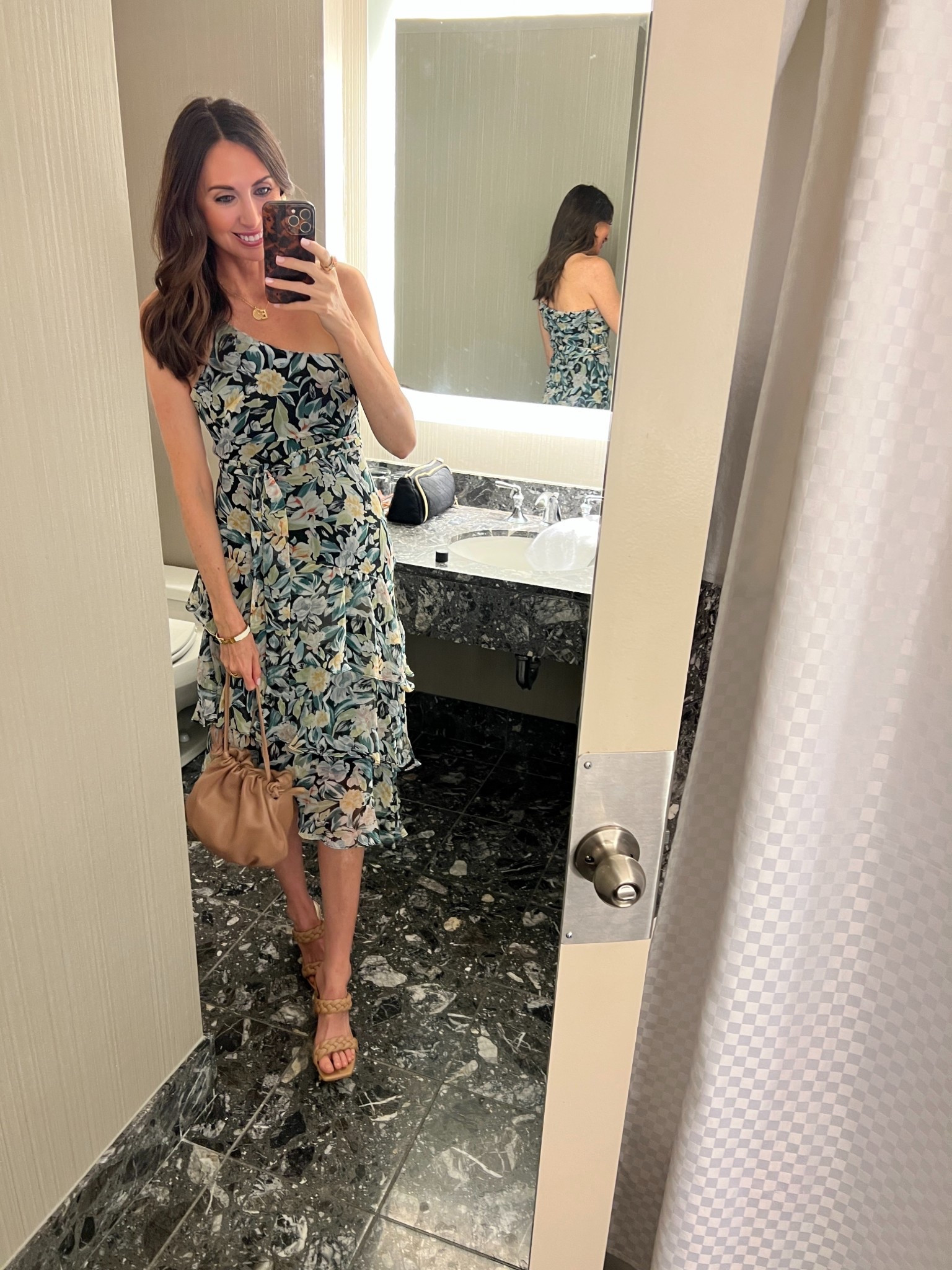 wedding guest dress! this is a new favorite brand - so many cute, affordable pieces.

i’m wearing size 4.

#LTKSeasonal #LTKFindsUnder100 #LTKWedding