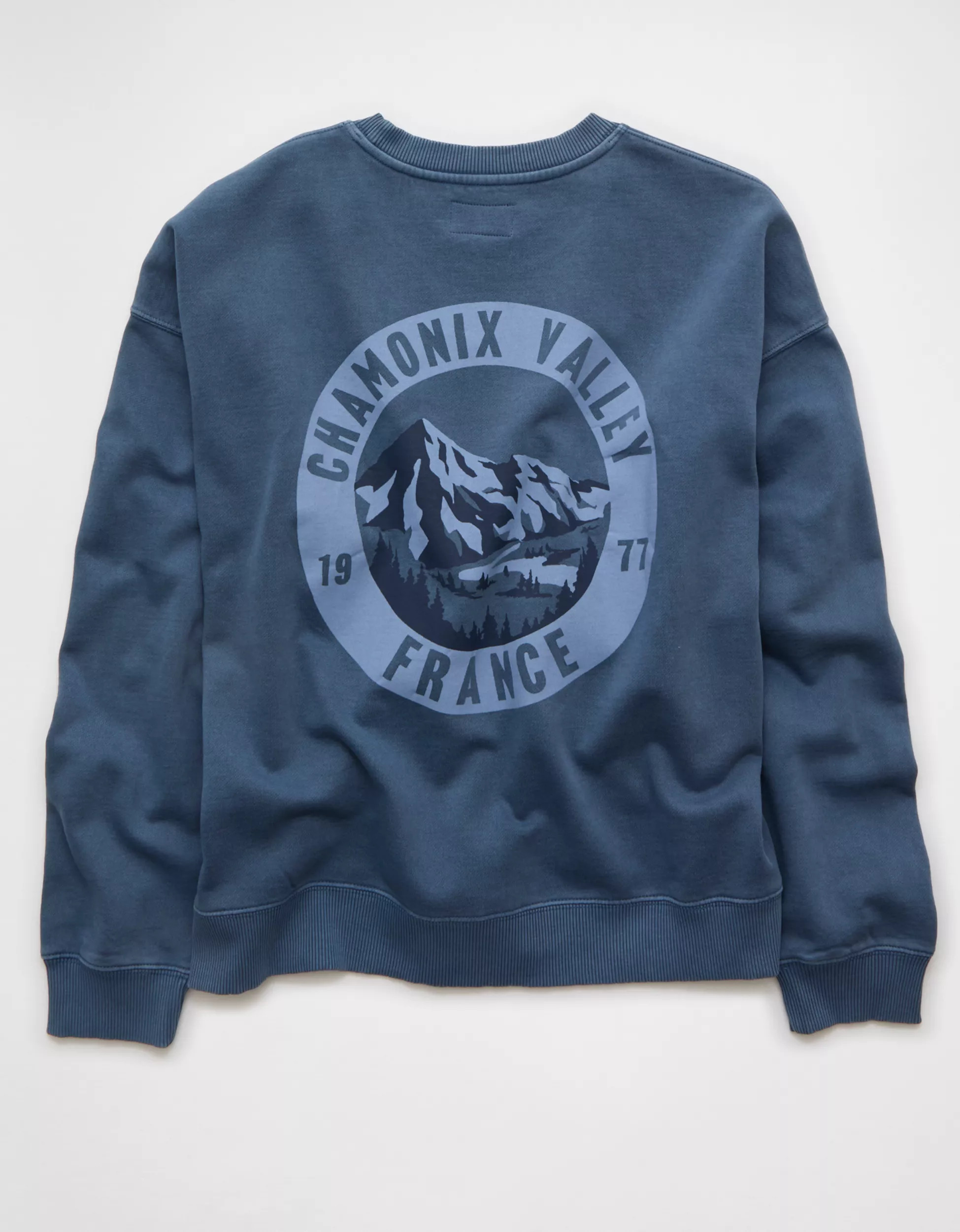 AE Relaxed Graphic Sweatshirt | American Eagle Outfitters (US & CA)