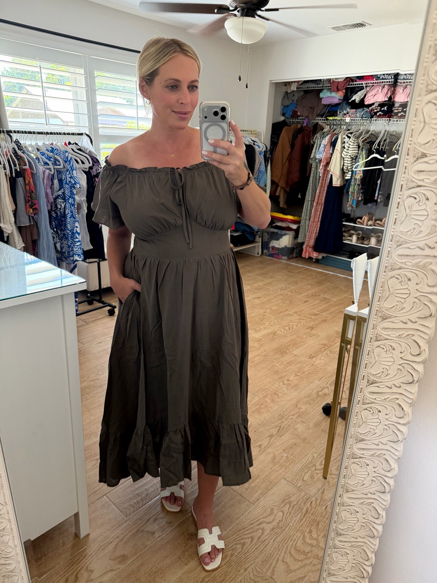 Midi dress, wearing XL at 26 weeks pregnant

#LTKootd #LTKMidsize #LTKSeasonal