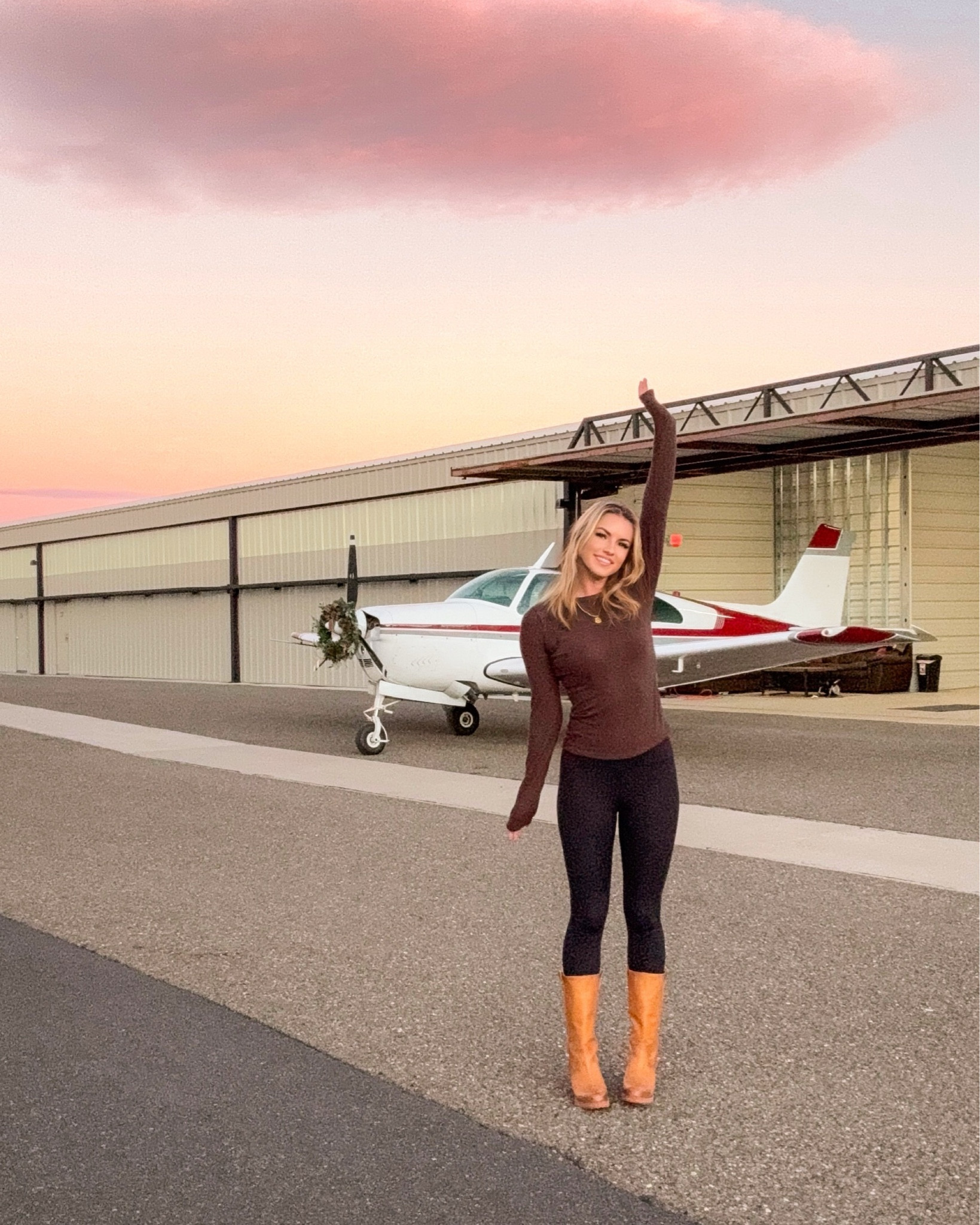holiday hangar fit