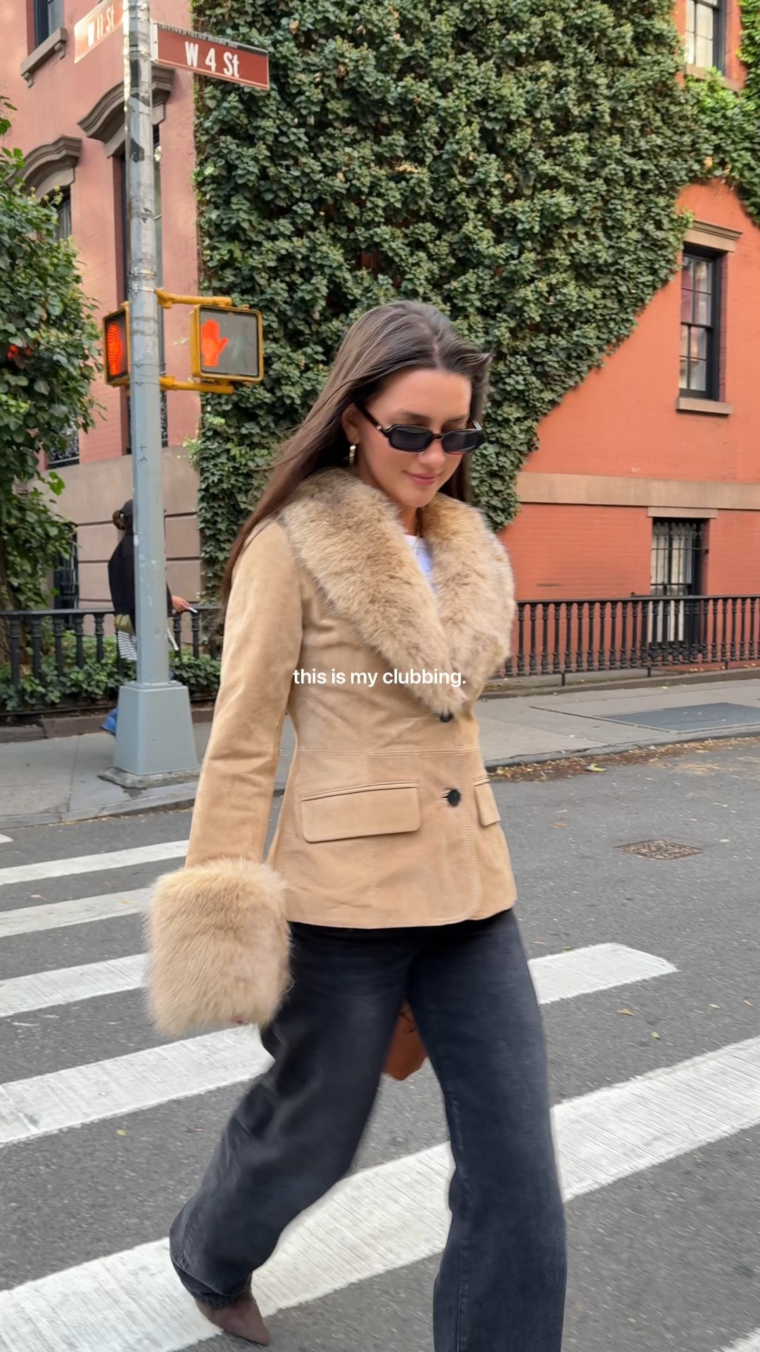 A fall moment 🍂🍁

#FallFitCheck
#AutumnOutfits
#FallFashionInspo
#CozyGirlSeason
#OOTDFall
#ChicForFall
#PumpkinSpiceStyle
#LayeredLooks
#NYCFallFashion
#StyledForAutumn 

#LTKU #LTKSeasonal #LTKHalloween