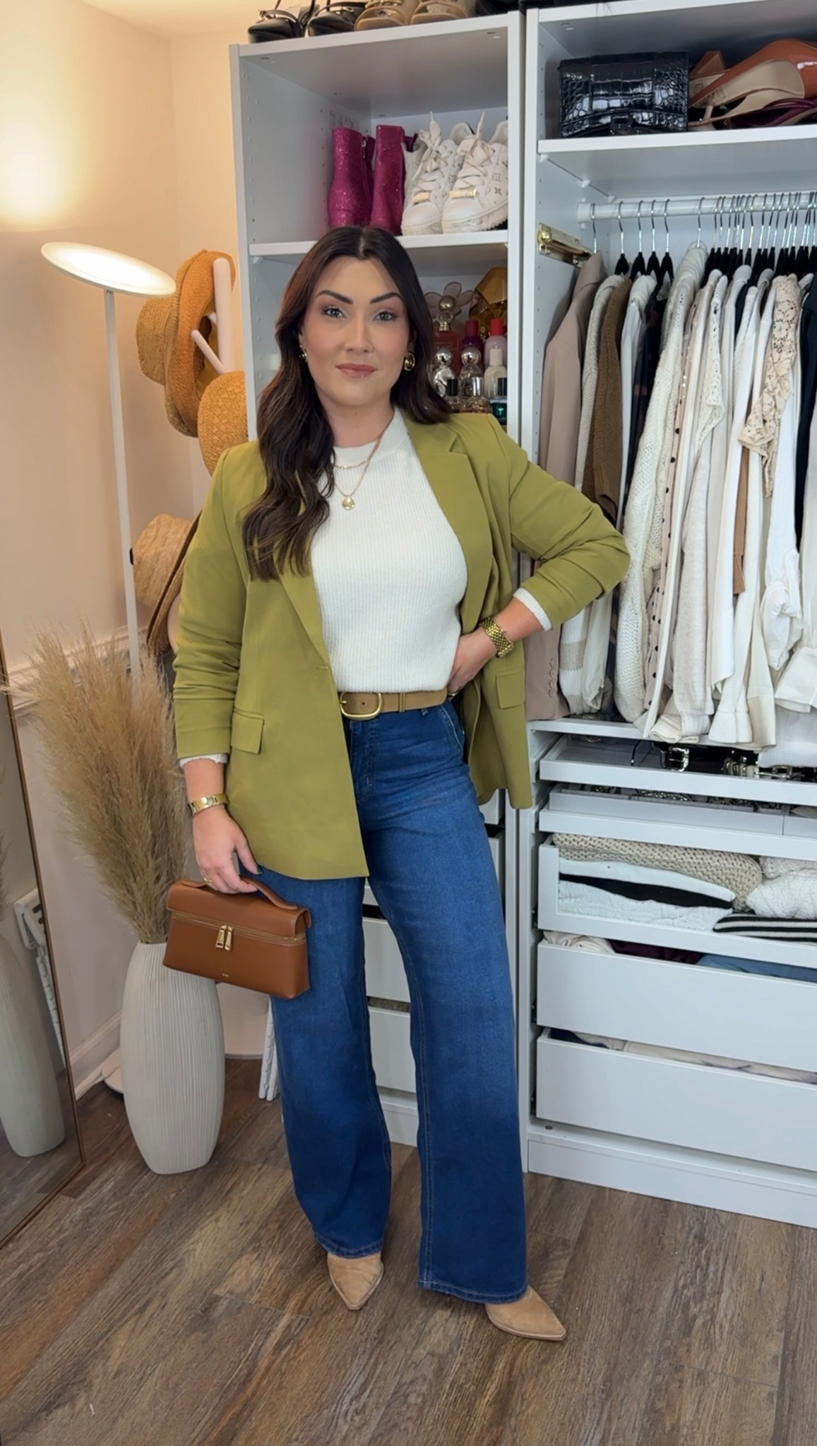 Elevated everyday sweater & jeans outfit 🤎

#LTKootd #LTKFindsUnder50 #LTKWorkwear