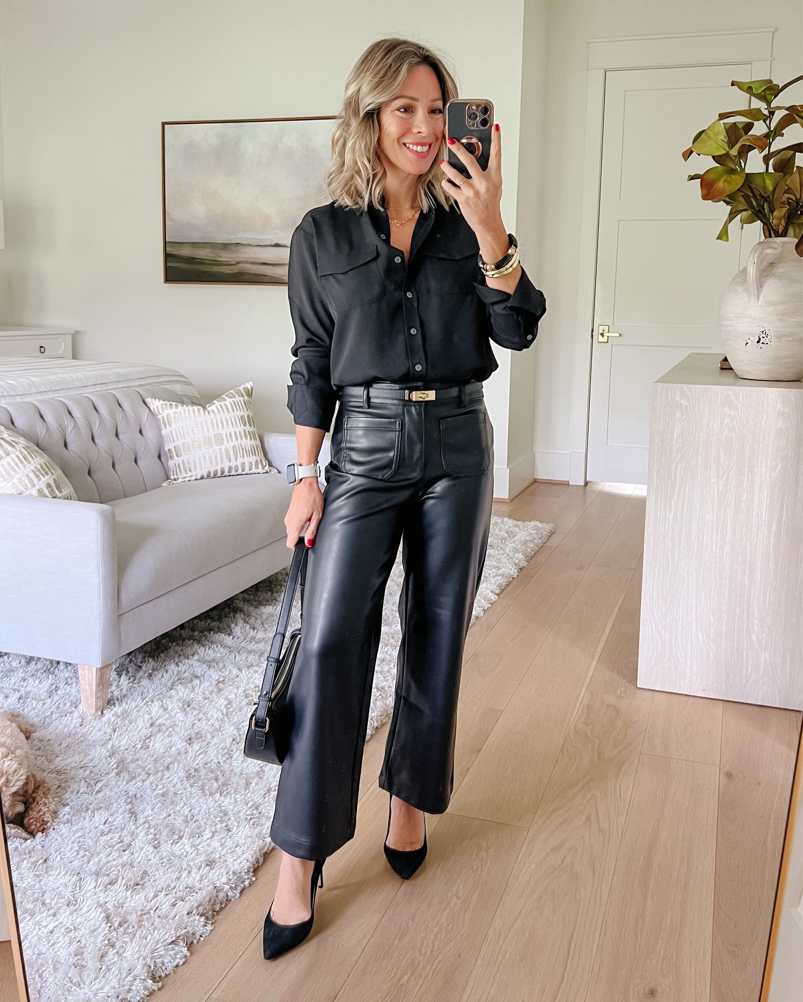 All black outfit from Loft that looks so chic with this silky top and faux leather pants

Top Fit TTS | XS 

Pants Fit TTS | 0P

#LTKVideo #LTKSaleAlert #LTKStyleTip