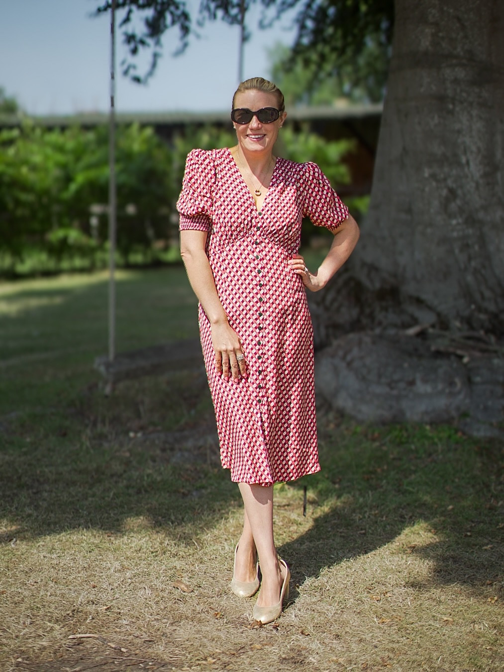 I’ve been sorting through my wardrobe ready for autumn/winter 🍂 and, of course, I’ve been keeping an eye on all the new-season pieces coming in. One brand I’m especially loving right now is @cefinnstudio — their designs are timeless, the fabrics are beautiful quality, and the cuts are so flattering on the body. ✨
This is the Julietta Silk Short Dress – Blush Burgundy Lips Print, and I just know it’s going to be a staple in my wardrobe this season. I’m obsessed with the playful print and the rich blush-burgundy tones — they feel so chic and versatile for autumn styling.
The silk fabric has such a gorgeous drape, and the way this dress is cut really skims the body in all the right places, making it both comfortable and flattering. I’m wearing a size 10 here, and it feels like the perfect fit.
Definitely a dress I’ll be reaching for again and again this autumn. 🍷✨
 #CefinnStyle #CefinnStudio #NewSeasonStyle #AWStyle #AutumnWinterFashion #WardrobeStaples #LuxuryFashionUK #SilkDressStyle #FashionContentCreator #UKFashionBlogger #WhatIWoreUK #OOTDUK #ChicAndTimeless #SlowFashionStyle #StyleForEveryDay