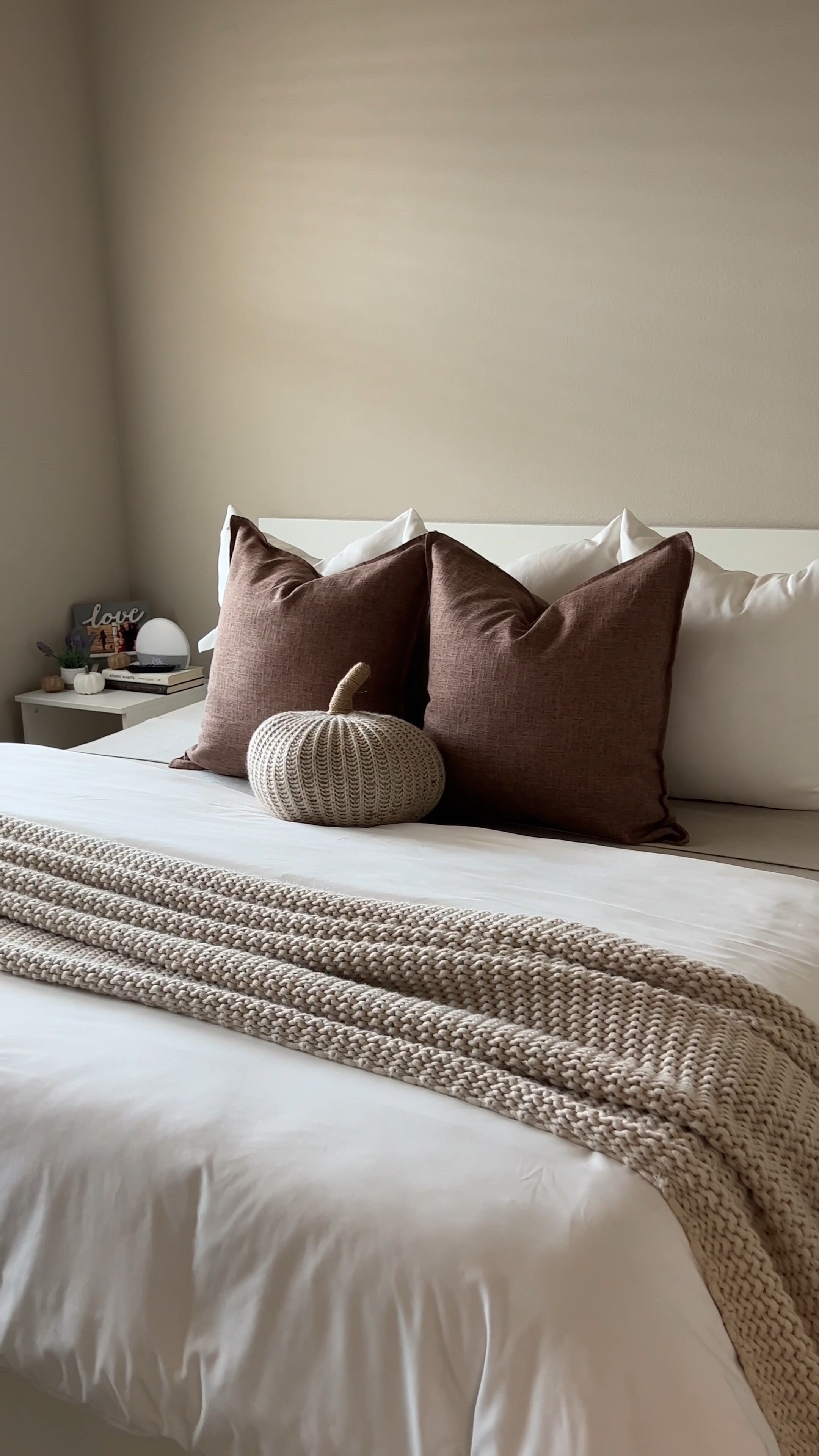 A touch of fall 🍂💛


fall bedding, fall bedroom, minimalist fall decor, aesthetic fall decor, fall aesthetic, Bedroom, bedroom decor, bedroom ideas, bedroom inspiration, bedroom ideas for small rooms, minimalist bedroom, cozy bedroom ideas, master bedroom decor, earthy room, modern minimalist bedroom, bedroom inspirations minimalist

#LTKSeasonal #LTKhome