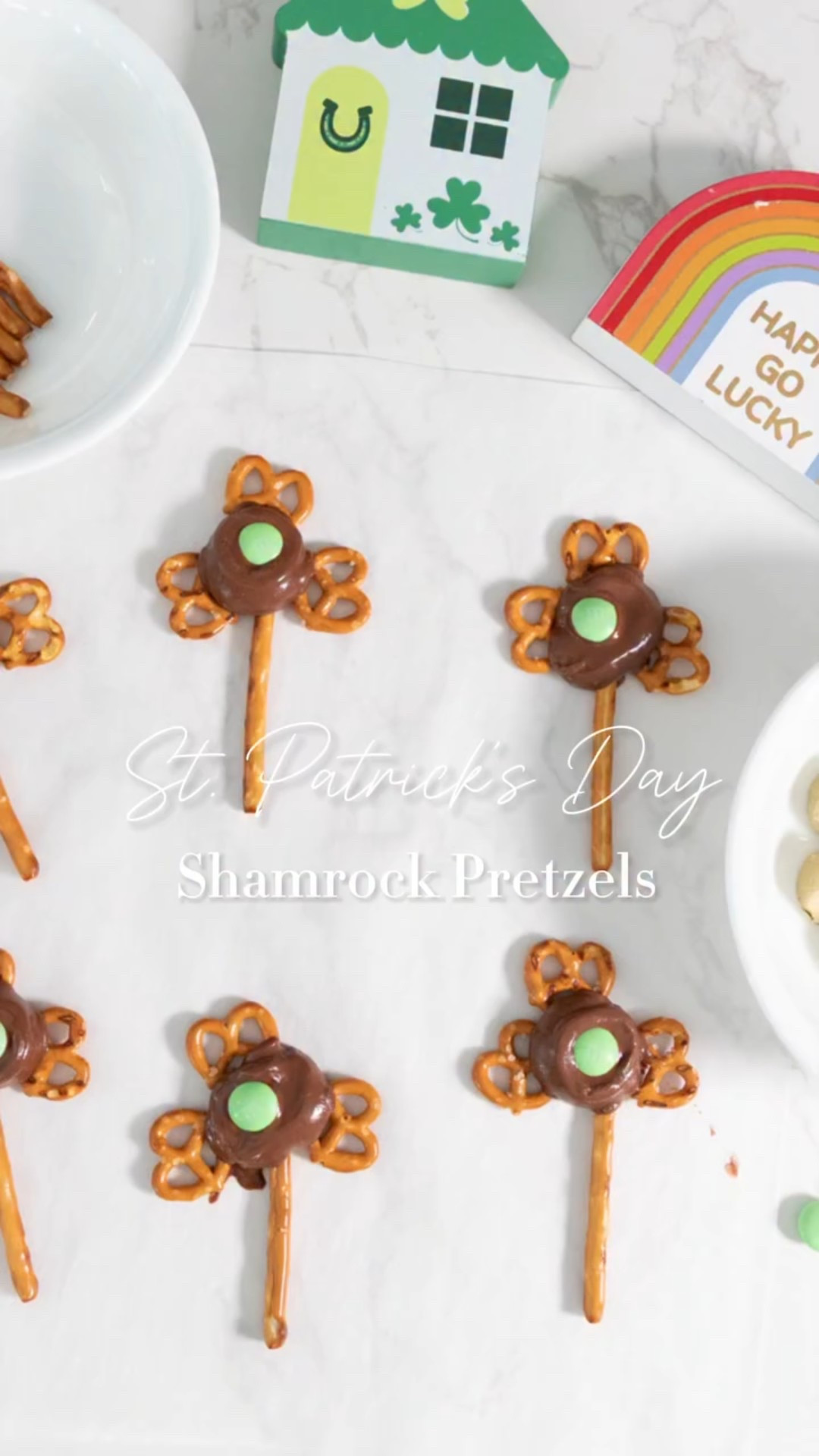 Inspo for a cute Shamrock ☘️ Pretzel 🥨 snack for St. Patrick’s Day!

🛒 you’ll need:
▪️itty bitty mini pretzel twists
▪️pretzel sticks
▪️rolo
▪️green m&ms

Bake at pretzels and rolo at 250* for 2 minutes then press the m&m on top!

#stpatricksday #stpatricksdaysnacks #stpattysdaytreats #stpattysdaysnack #snacksforkids stpatricksdaytreats stpattysday kidssnacks kidsnacks