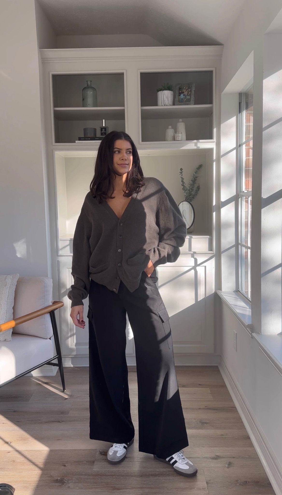 Green cardigan is thrifted- linking similar for you girls
Black cargo trousers- size small. I am 5’5"
Sneakers are TTS- men 7/women 8


#LTKstyletip #LTKSeasonal #LTKsalealert