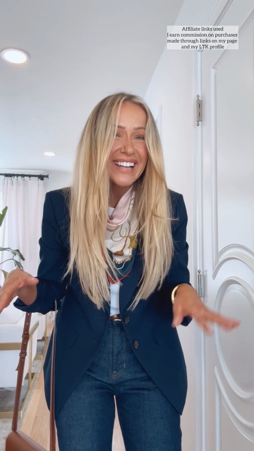 Claaaic spring outfit 

Classy style
Neck scarf
Navy blazer
Straight leg jeans
White t shirt 