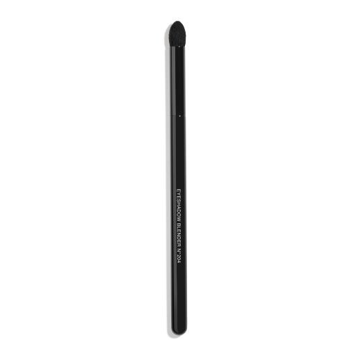 CHANEL LES PINCEAUX DE CHANEL Rounded Eyeshadow Brush N°204 | Chanel, Inc. (US)