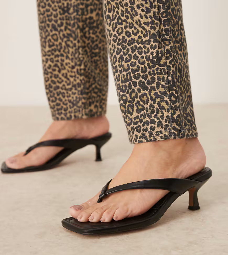 ASOS DESIGN Wide Fit Hawaii toe thong kitten heeled sandals in black | ASOS (Global)