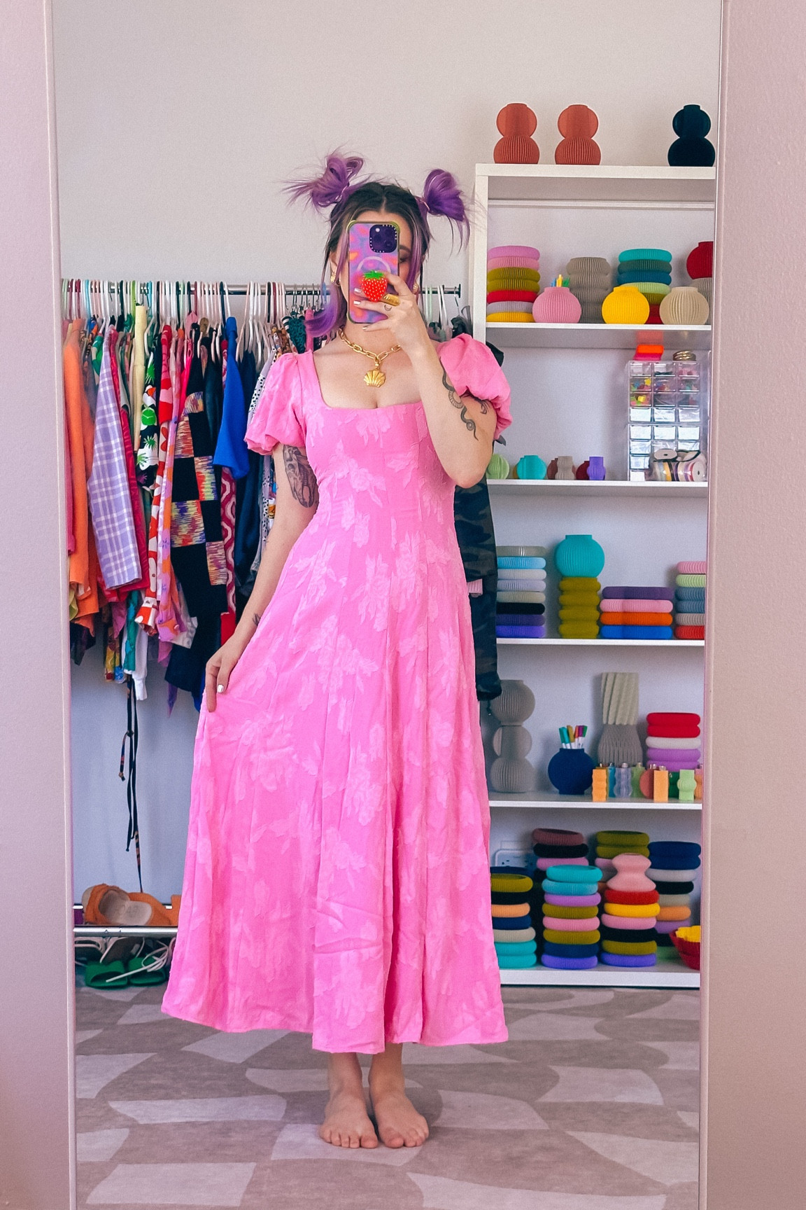 Champagne wears a pink midi dress with floral pattern, poof sleeves, and a gold mermaid shell necklace.

#pink #mididress #dress #flowy #poofsleeve #brunchoutfit 

#LTKSeasonal #LTKparties #LTKSale