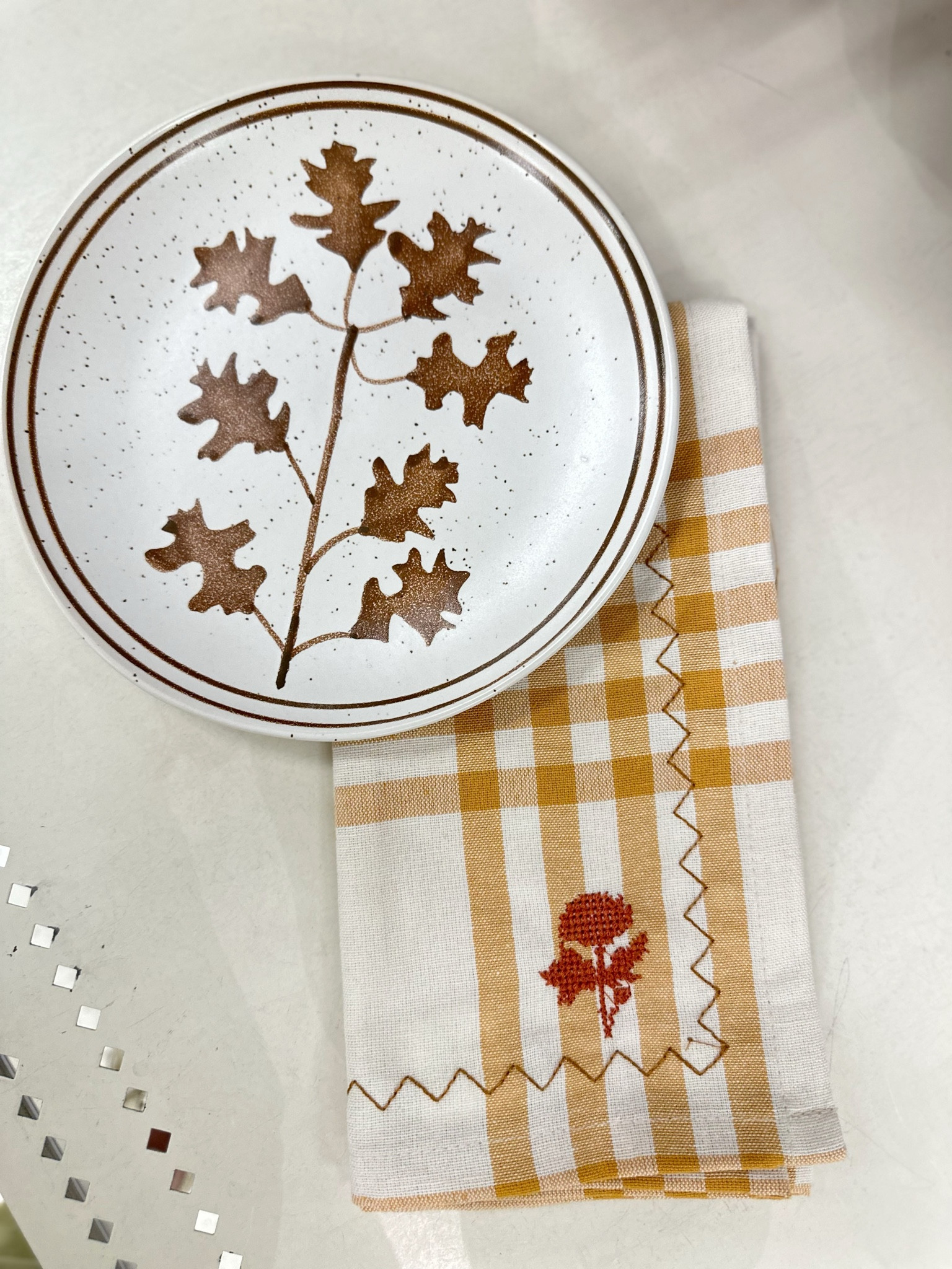 I am loving these leaf appetizer/salad plates and this adorable plaid napkin with embroidered flower design. 

The plates and the napkins are only $3.00 each!

These would make the perfect Thanksgiving table setting. 


#falltablesetting #fallnapkins #thanksgivingtablesetting #falldinnerware 



#LTKHome #LTKSeasonal #LTKFindsUnder50