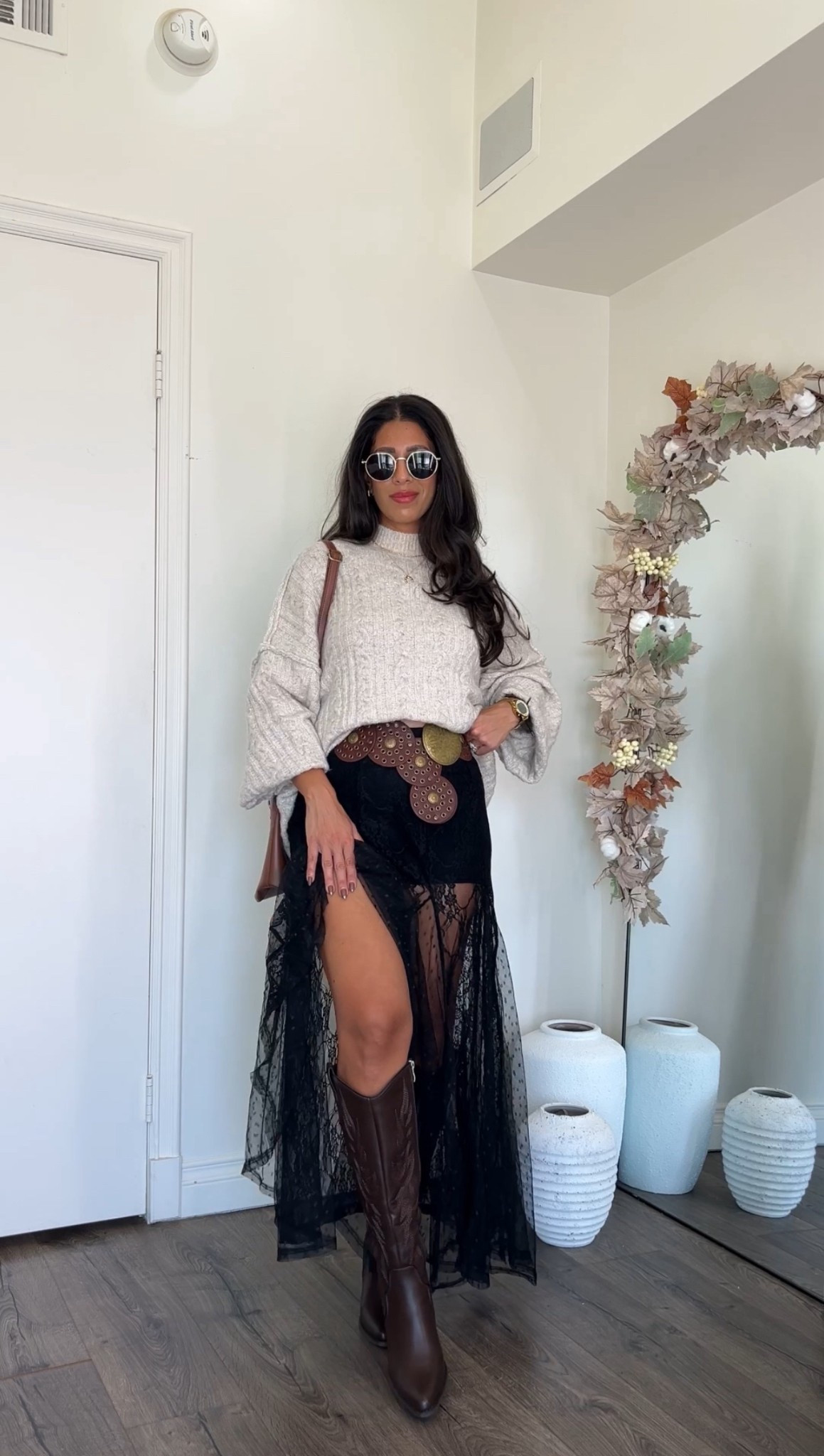 Fall sweater outfit idea

#LTKStyleTip #LTKFindsUnder50 #LTKSeasonal