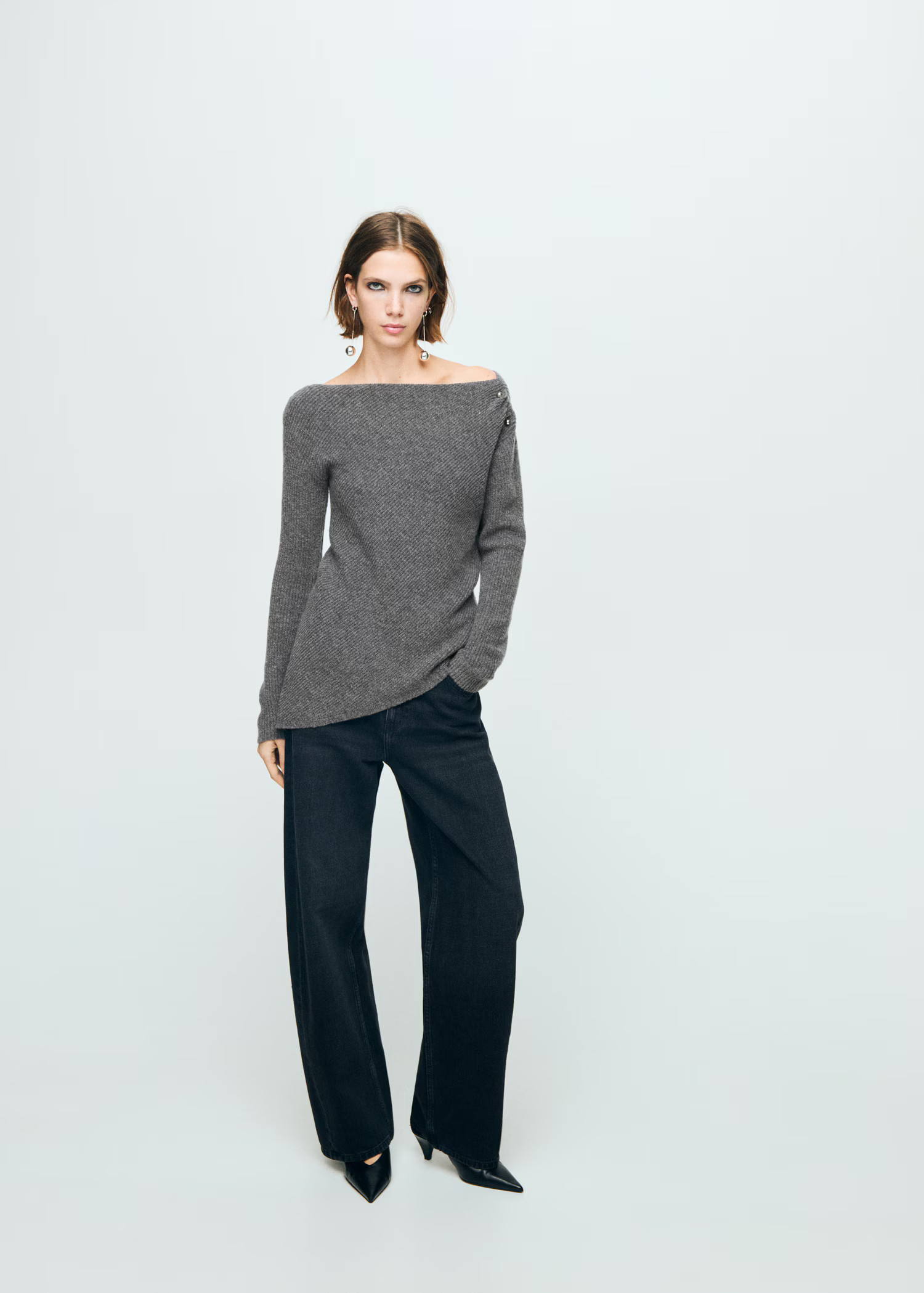 Asymmetrical sweater with metallic detail | Mango (US/MX/AU)