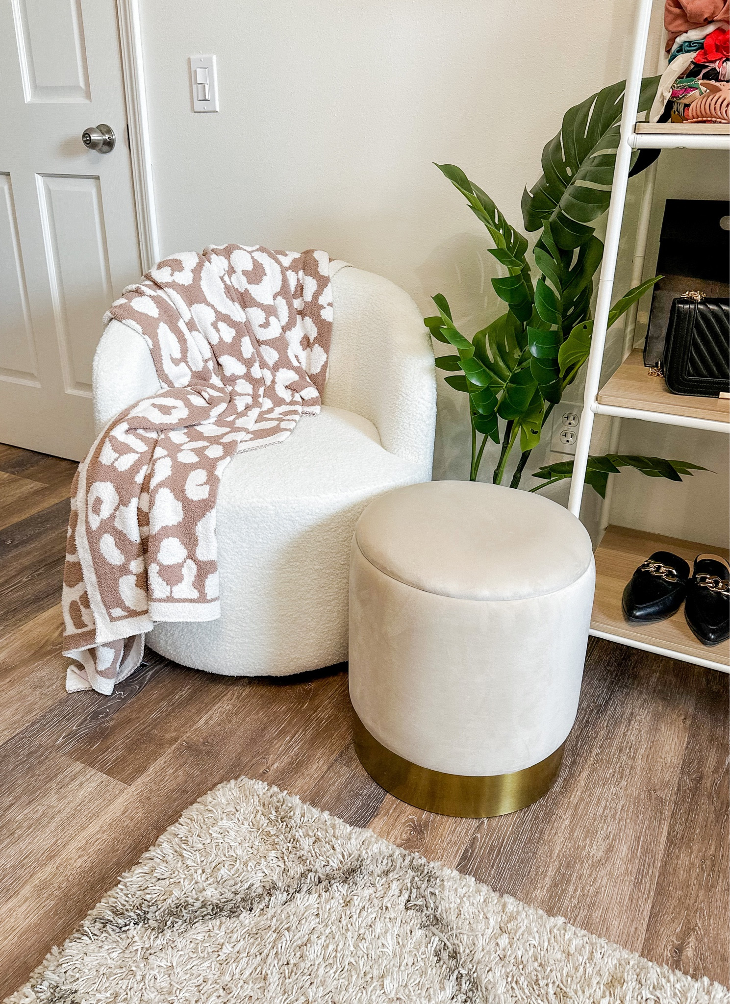 Neutral home decor / Sherpa swivel chair / accent chair / teddy chair 

#LTKhome #LTKstyletip