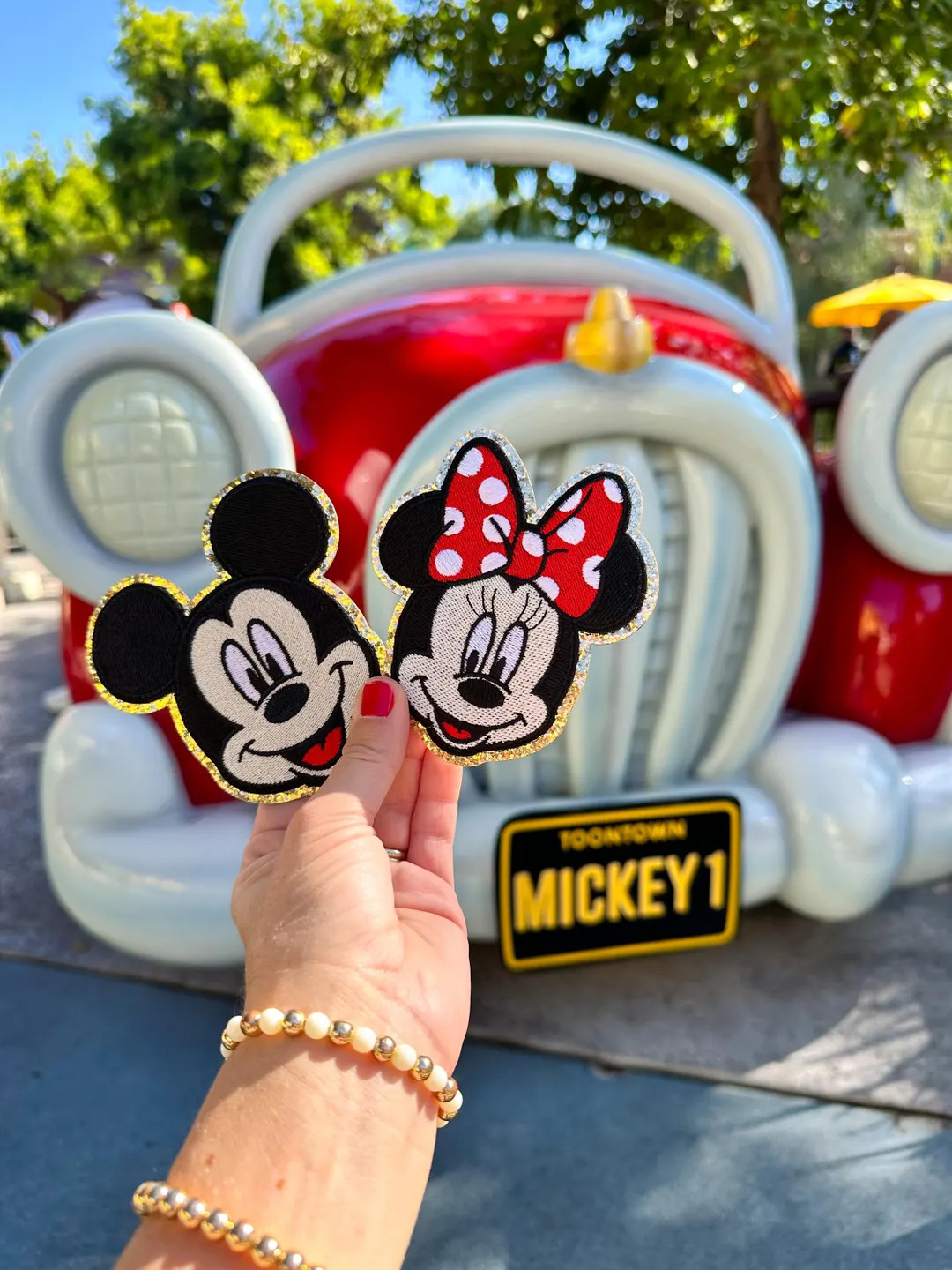 Mickey Patch. Minnie Patch. Disney Patches. Disney Iron on Patches. Gold Glitter Minnie, Gold Gli... | Etsy (US)