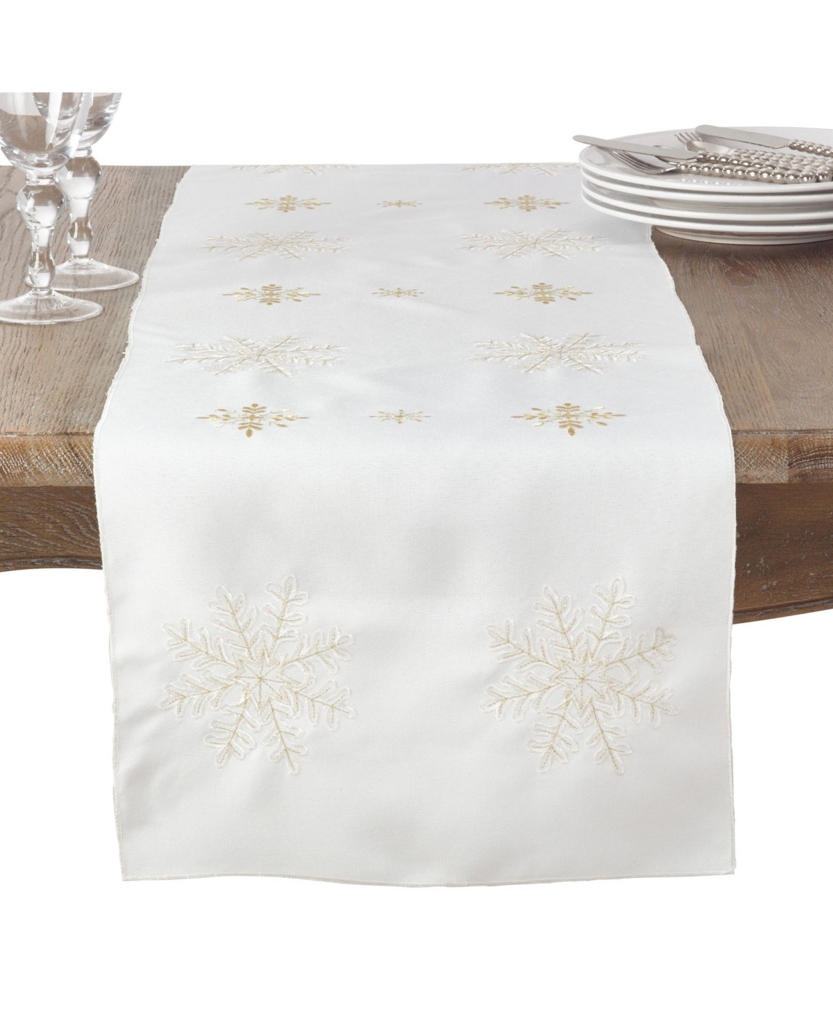 Saro Lifestyle Snowflake Design Runner | Macys (US)