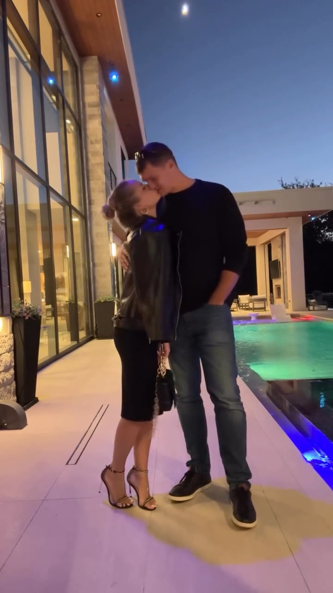 Fit check 😎 

couple outfit, couple style, date night outfit, ootd couple, fashion inspo, outfit inspiration, neutral outfits, Instagram couple style, his and her outfits

#LTKStyleTip