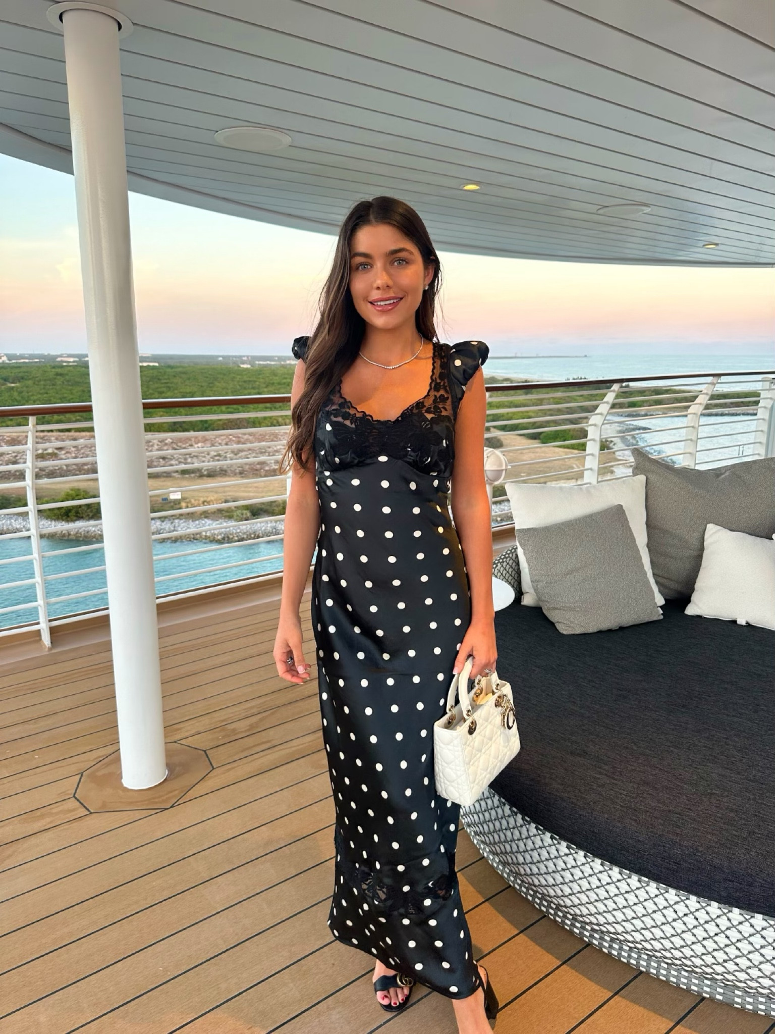 Cruise night 1 dress 🫶🏼✨

#LTKSeasonal #LTKTravel #LTKStyleTip