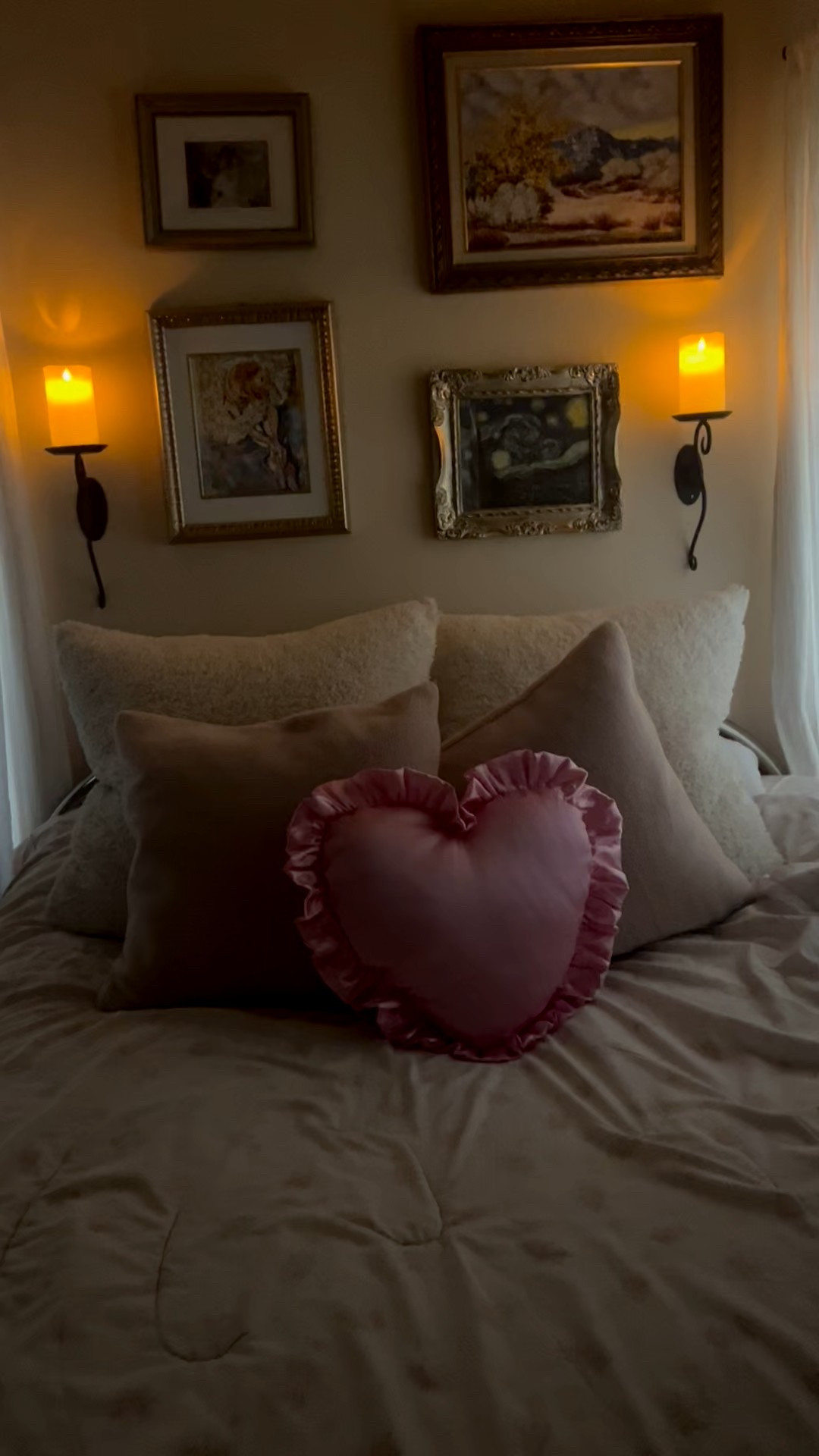 Prettiest flameless candles and love my cozy girly bedding and pillows. Also linked the best sheets from Amazon 

#LTKHome