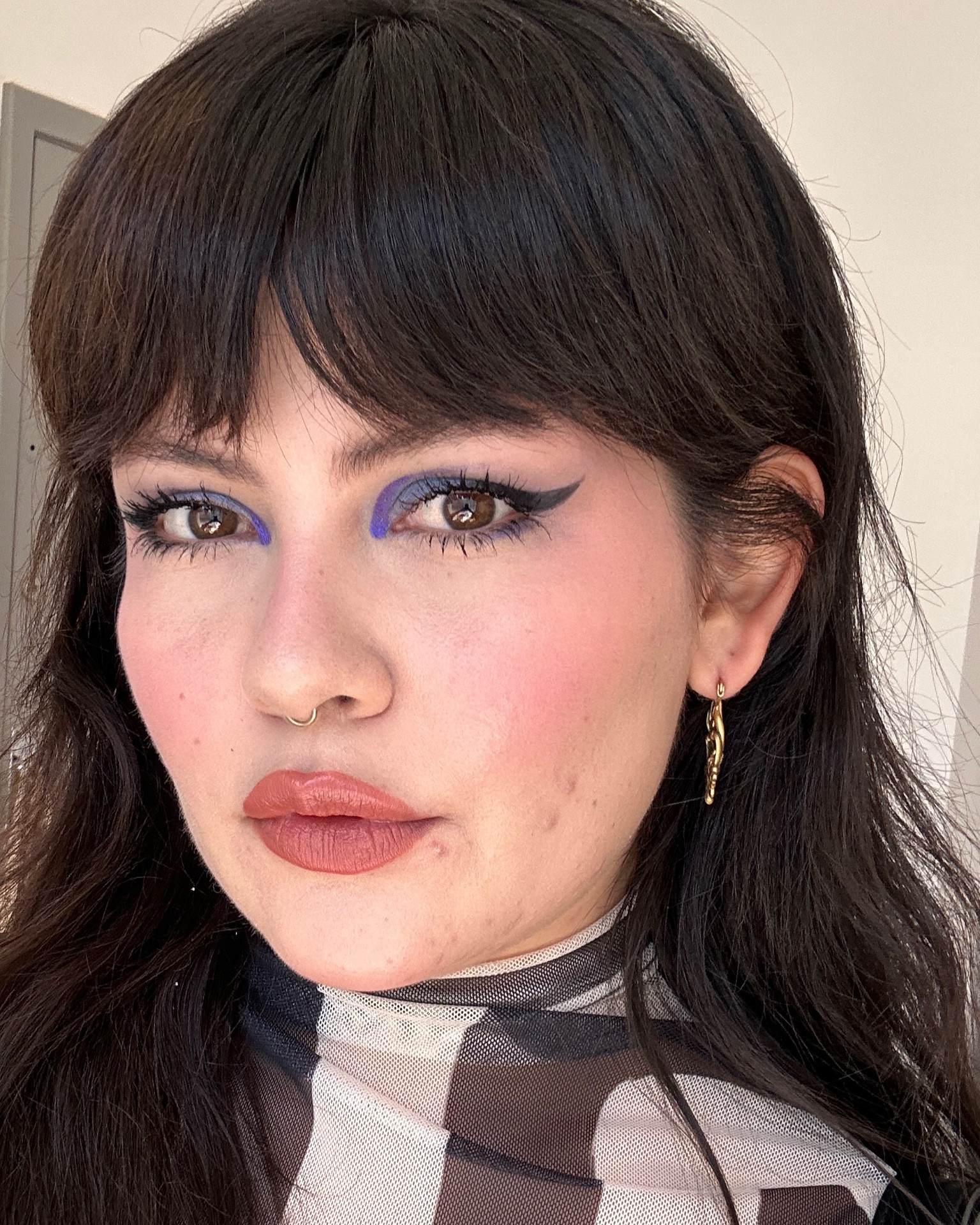 makeup perfeita com sombra azul brilhante divina!

#LTKstyletip #LTKbeauty #LTKbrasil