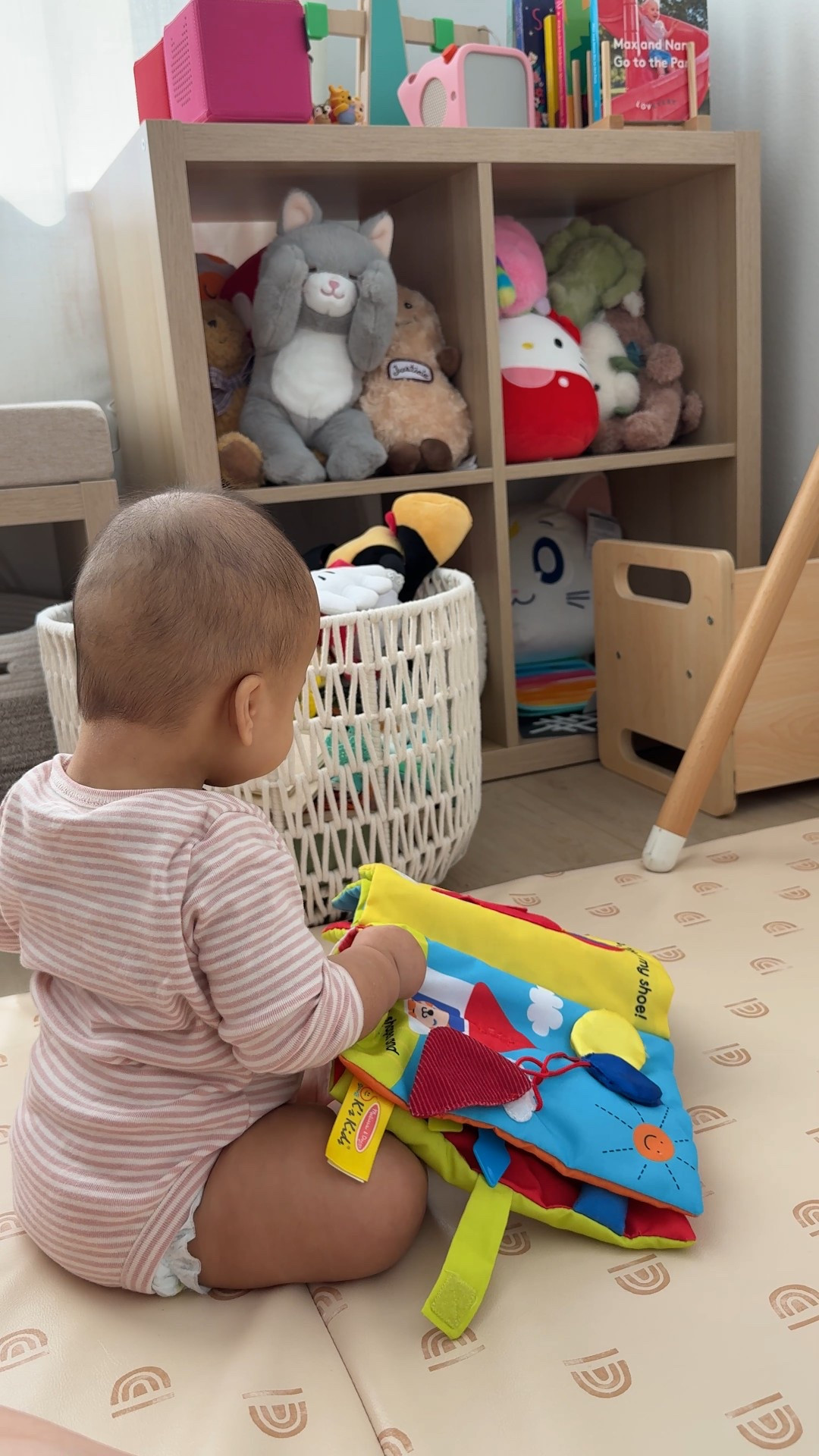 7 month old soft book toy! she loves grabbing it especially with all the bright colors :) #babytoys #babyitems #motherhood #babyregistry