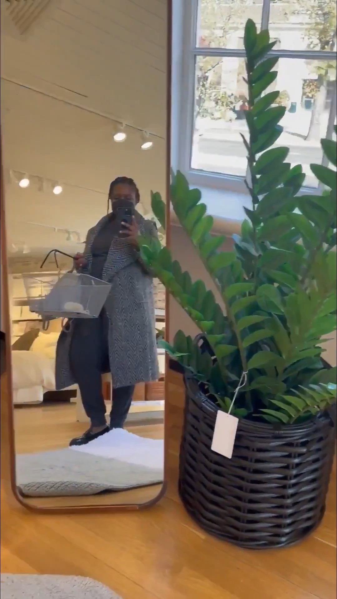 Secretsofyve: Come shopping with me @crate&barrel for home, bathroom essentials & self-care products. Home gift 🎁 ideas.
#Secretsofyve #ltkgiftguide
Always humbled & thankful to have you here.. 
CEO: PATESI Global & PATESIfoundation.org
 @secretsofyve : where beautiful meets practical, comfy meets style, affordable meets glam with a splash of splurge every now and then. I do LOVE a good sale and combining codes! #ltksalealert #ltku #ltkplussize #ltkmidsize #ltkover40 #ltkpetite #ltktall #ltkvlog #ltkmens 
#ltkbeauty #ltkstorytime 
#ltkdayinmylife #ltkmomlife secretsofyve

#LTKSeasonal #LTKHome #LTKselfcare