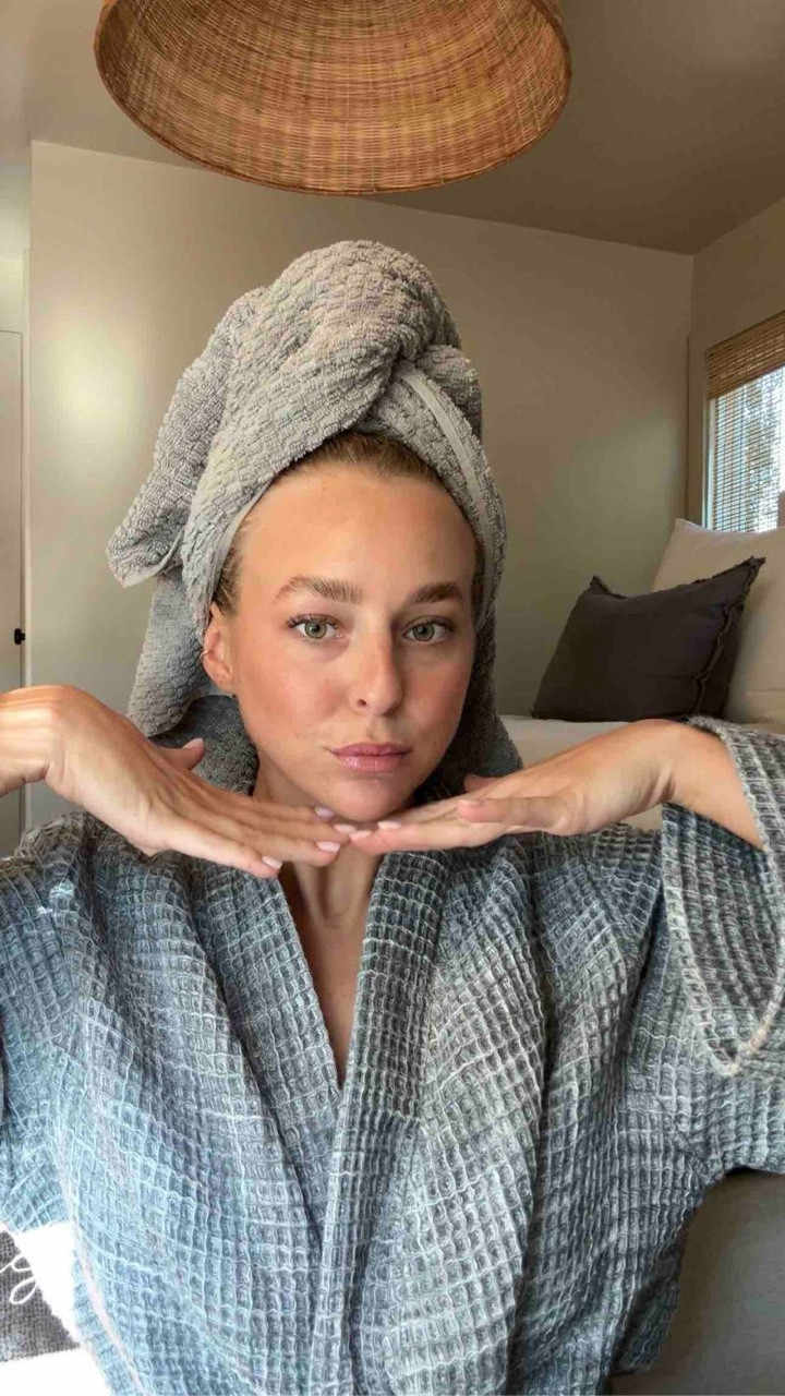 GRWM 💞
@browline_studio_atx for lashes + brows
@braziliciousbr for lymphatic drainage massage
@theskinsocietyaustin for spray tan

#LTKBeauty #LTKStyleTip #LTKFindsUnder100