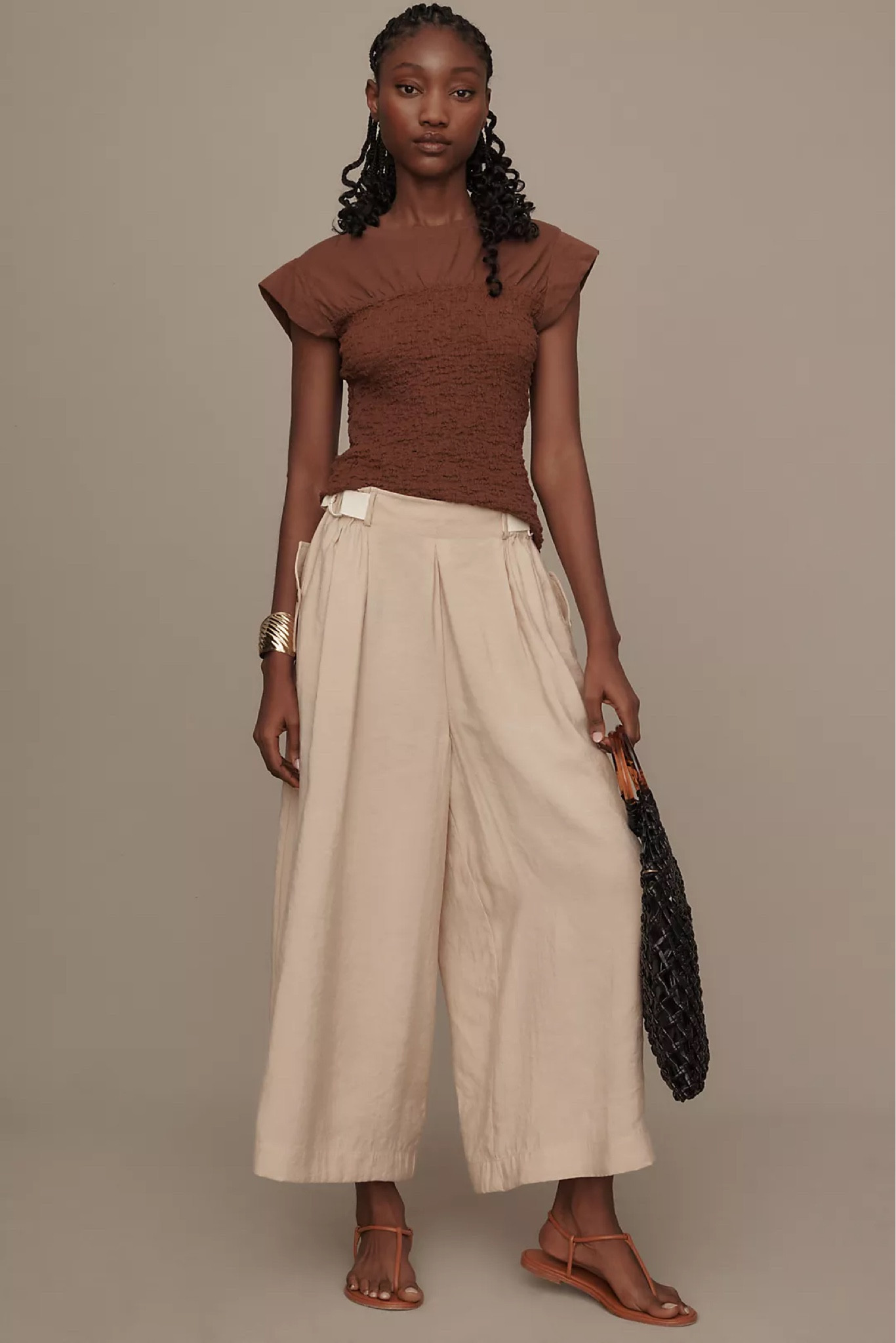 Have you started transitioning your wardrobe for fall?

Here in NYC the days start off cool and end warm so you need a wardrobe that is flexible. These are a perfect transition piece and are a currently on sale at Anthropologie.

I’ve also linked some other great transitional pants.



#LTKSaleAlert #LTKStyleTip #LTKFindsUnder100