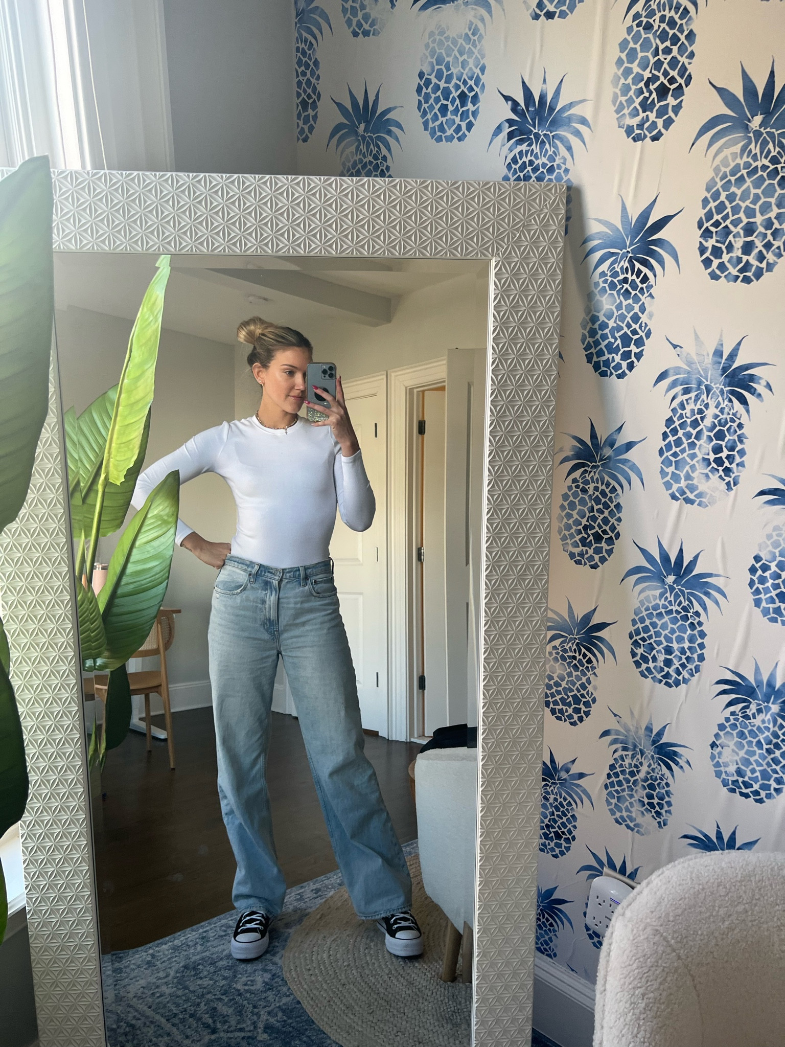 Abercrombie outfit is 25% off! High rise loose jean in the color “light” paired with the long sleeve essential crew bodysuit! 

#LTKSale #LTKstyletip #LTKsalealert