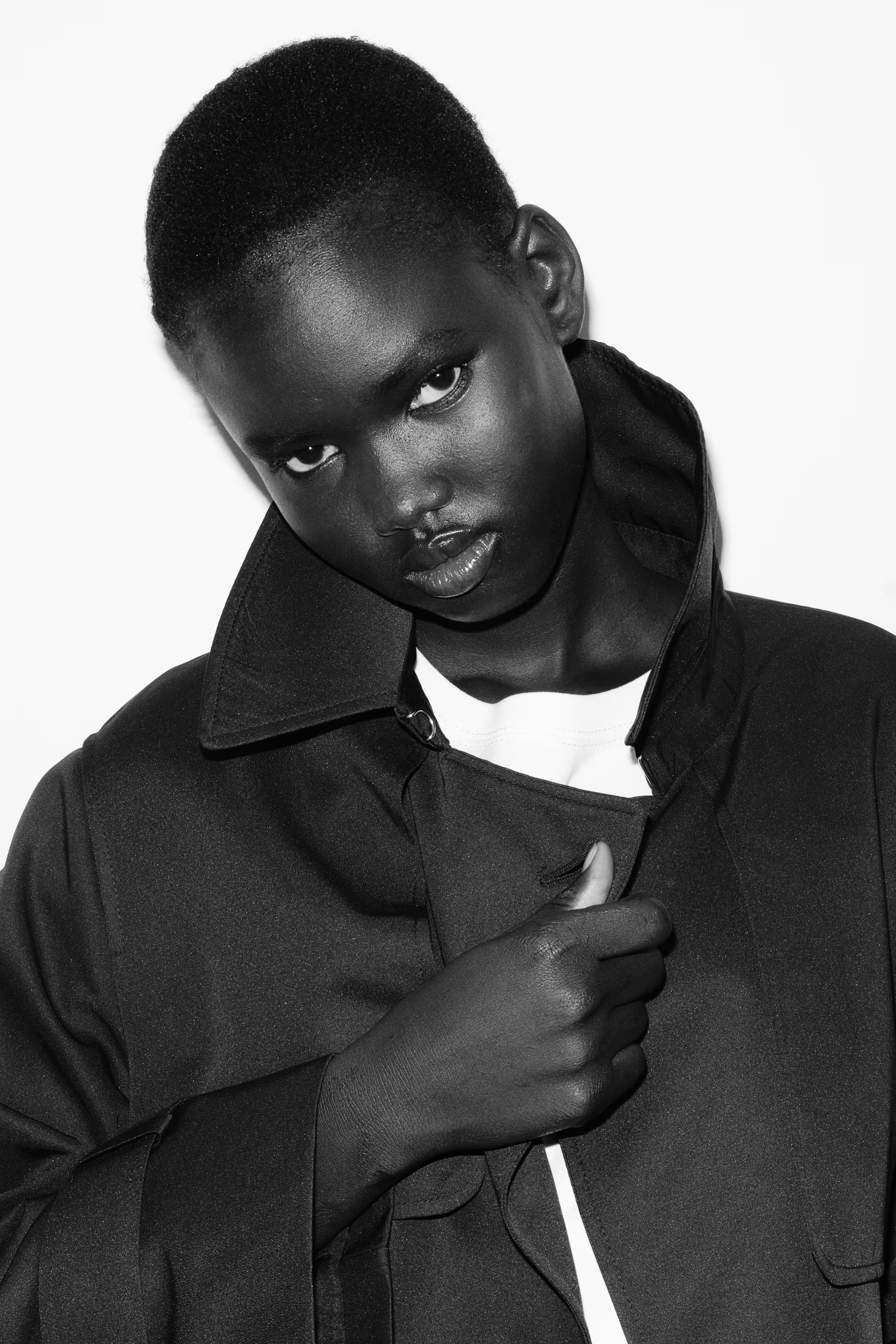 Zweireihiger Trenchcoat aus Twill - Schwarz - Ladies | H&M AT | H&M (DE, AT, CH, NL, FI)