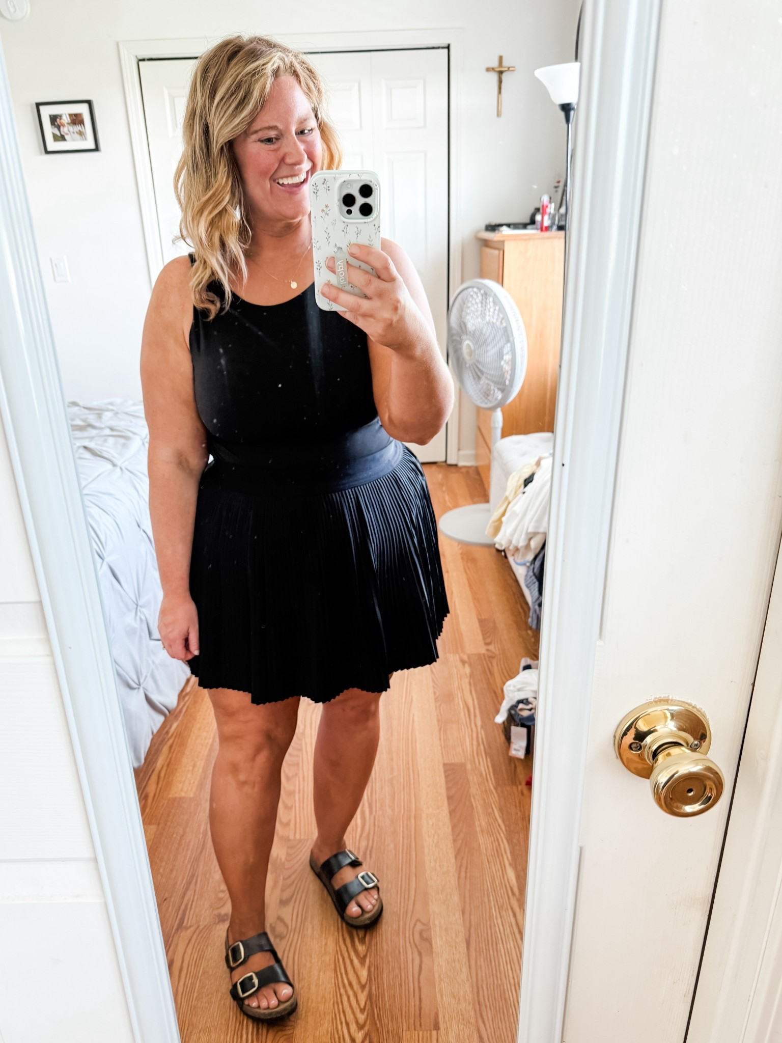 This outfit looks like an athletic dress but it’s actually a skort and cropped tank! xL in both  

#LTKMidsize #LTKSeasonal #LTKActive