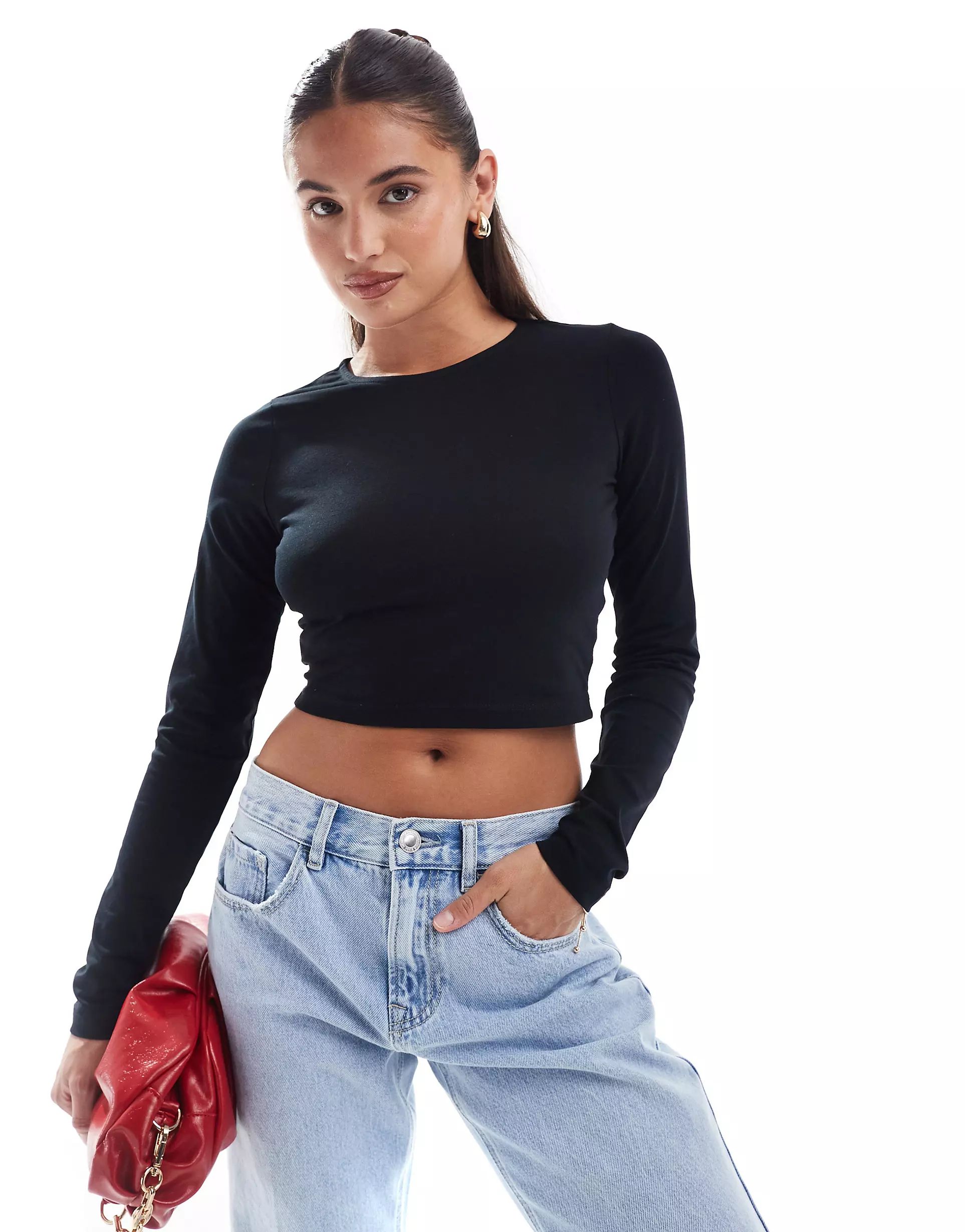 ASOS DESIGN fitted crop t-shirt with long sleeve in black | ASOS (Global)