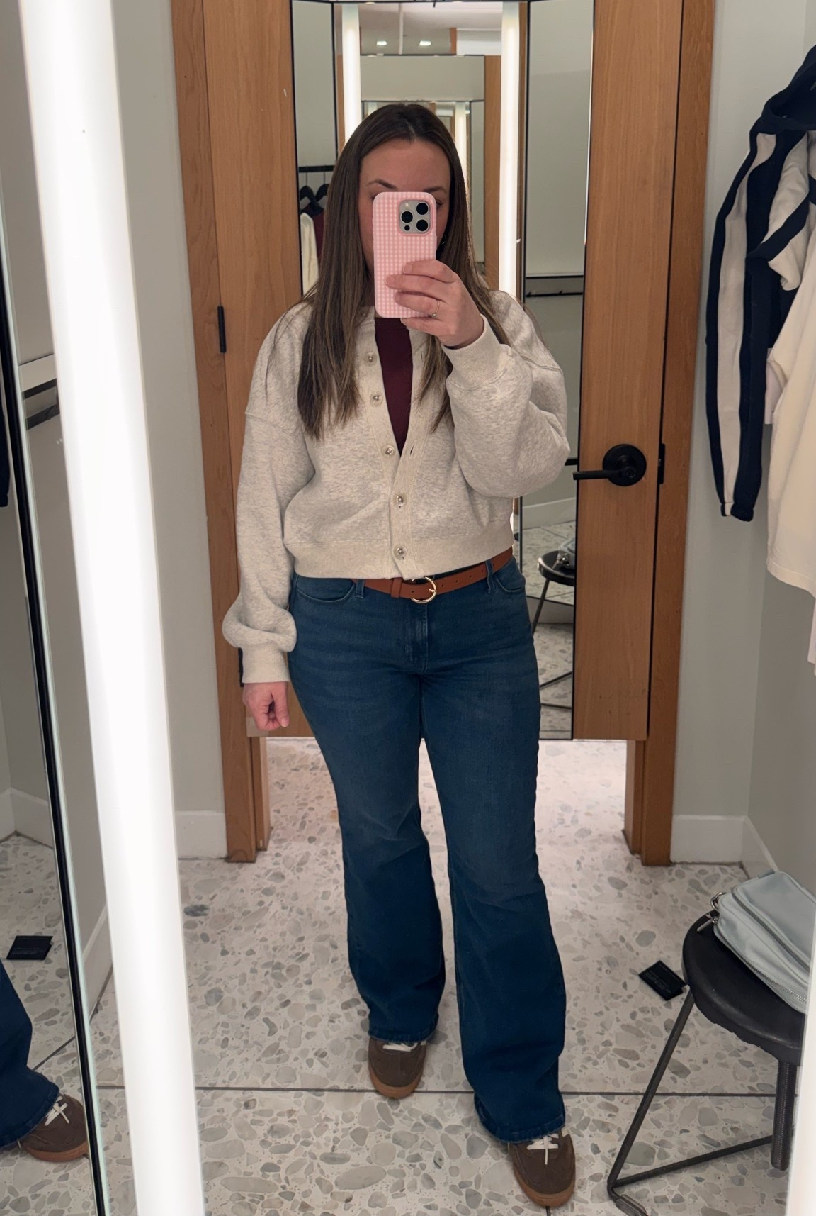 Fall outfits sweatshirt cardigan millennial mom outfits comfy casual gray grey 

My favorite sweatshirt cardigan is BACK in stock in multiple colors 😍 it sold out super fast last time and is already selling out in some size/color combinations so grab it fast! I promise you will love it!! 🥰🛍️💕

#LTKootd #LTKmomlife #LTKSaleAlert