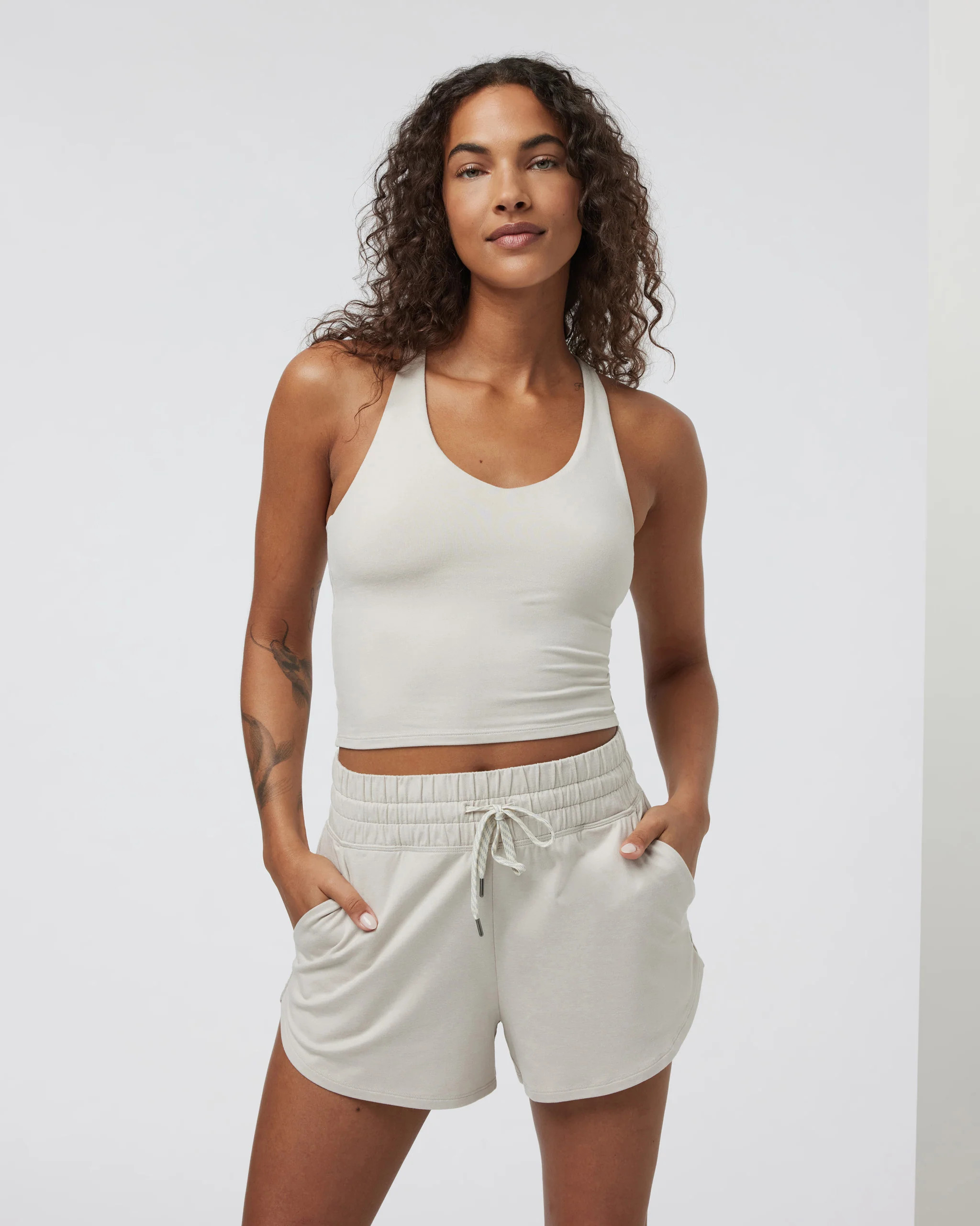 Halo Performance Crop 2.0 | Vuori Clothing (US & Canada)