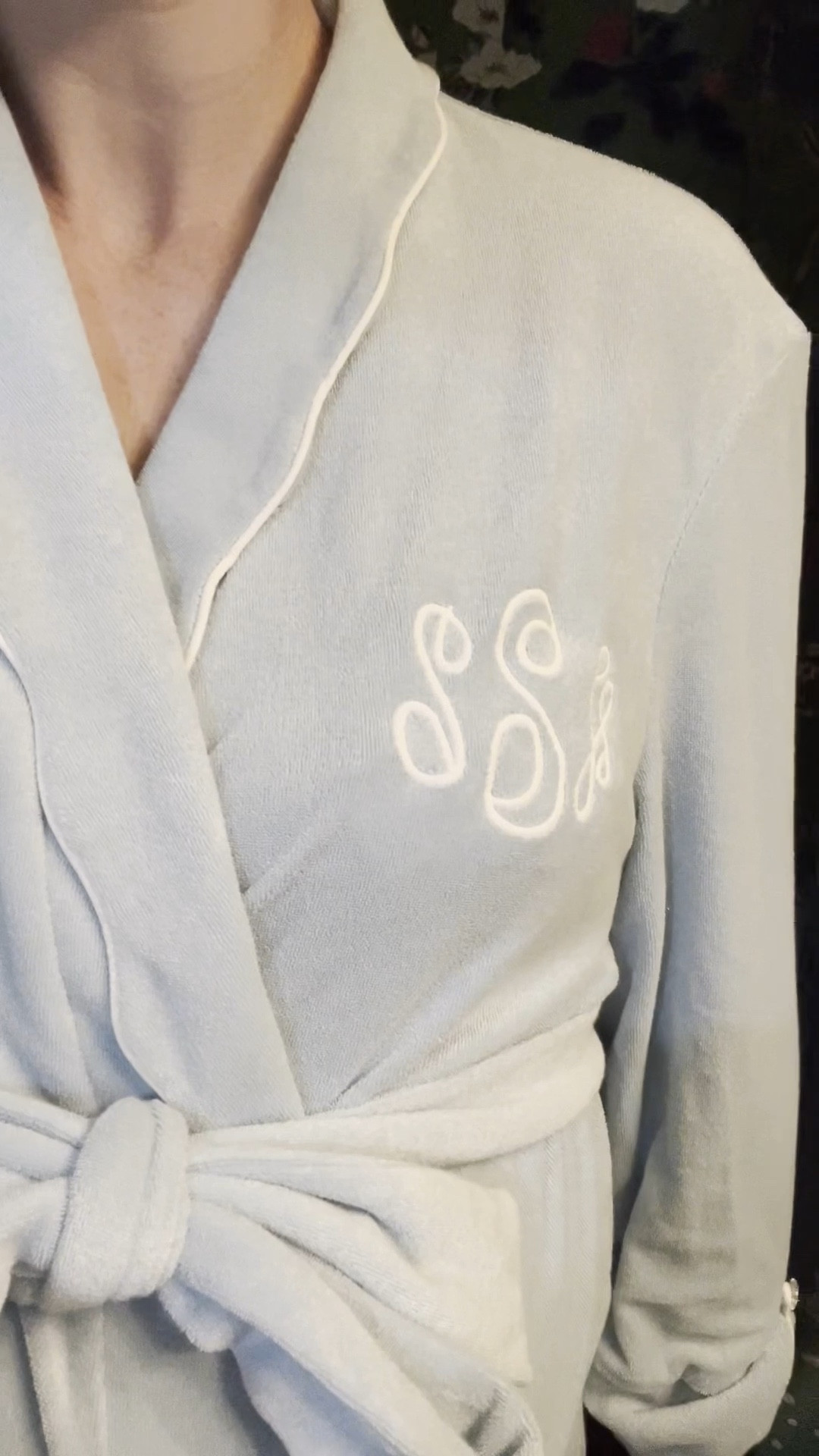 Monograms are my fave! Typically a medium, but went up a size to a large in the robe. 🩵

Monogram - preppy - robe - Weezie towels - maternity - wreath sash - hand towel - home decor - grandmillennial decor - classic home decor - traditional home decor - bump friendly - TikTok - TikTok video - home decor TikTok - interior design - watch now 

#LTKHome #LTKBump #LTKSeasonal