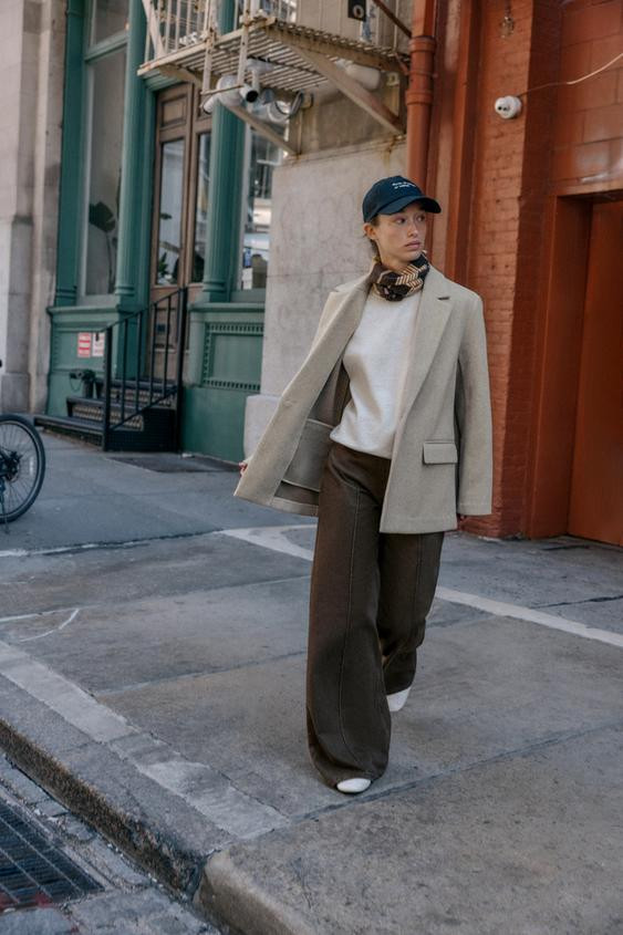 SOFT ONE-BUTTON BLAZER | Zara US