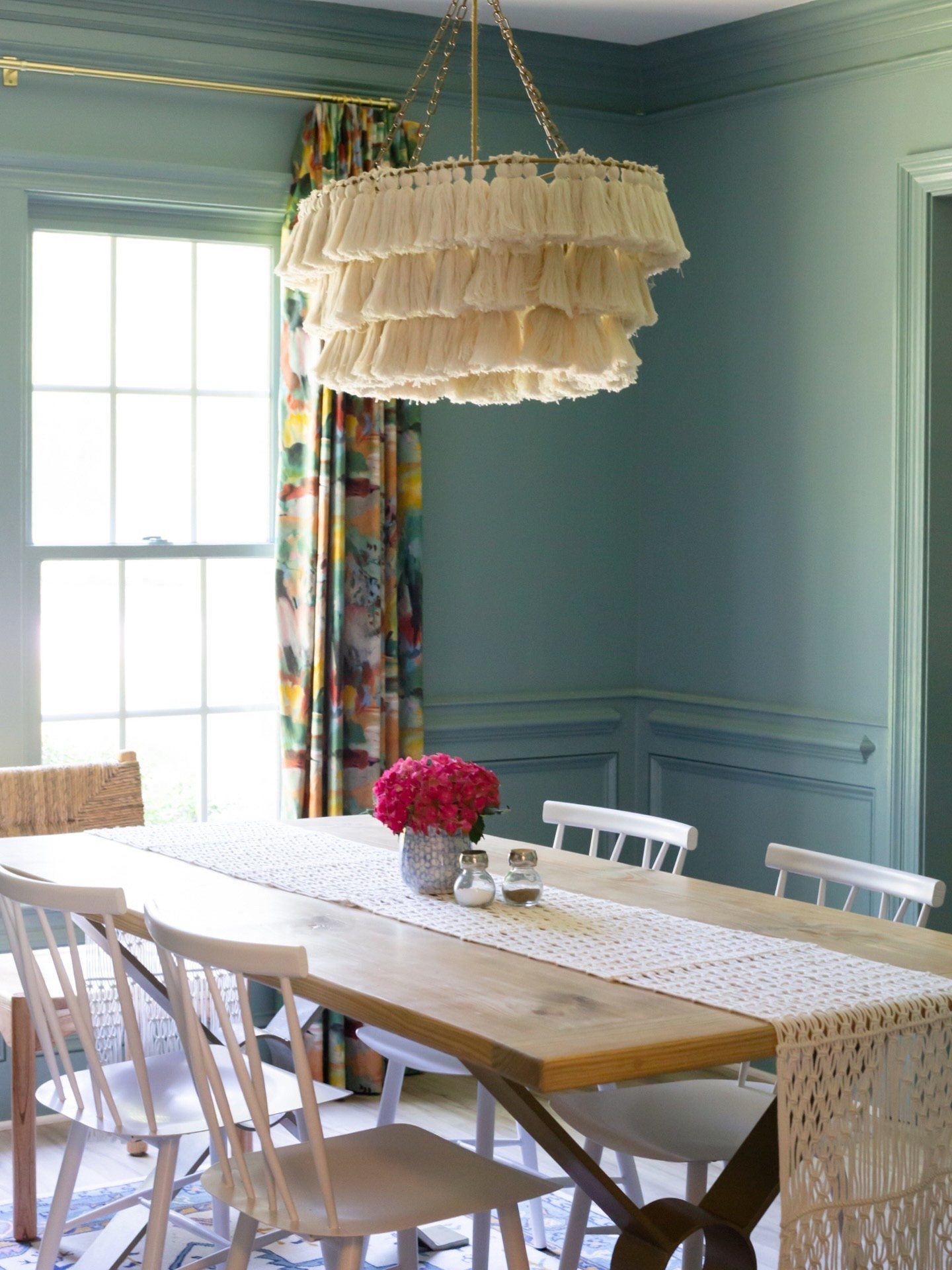 About to start a brand new dining room project in the new house, so I’m reminiscing on this one 🥰 Any guesses what from this dining room will be in the new one?