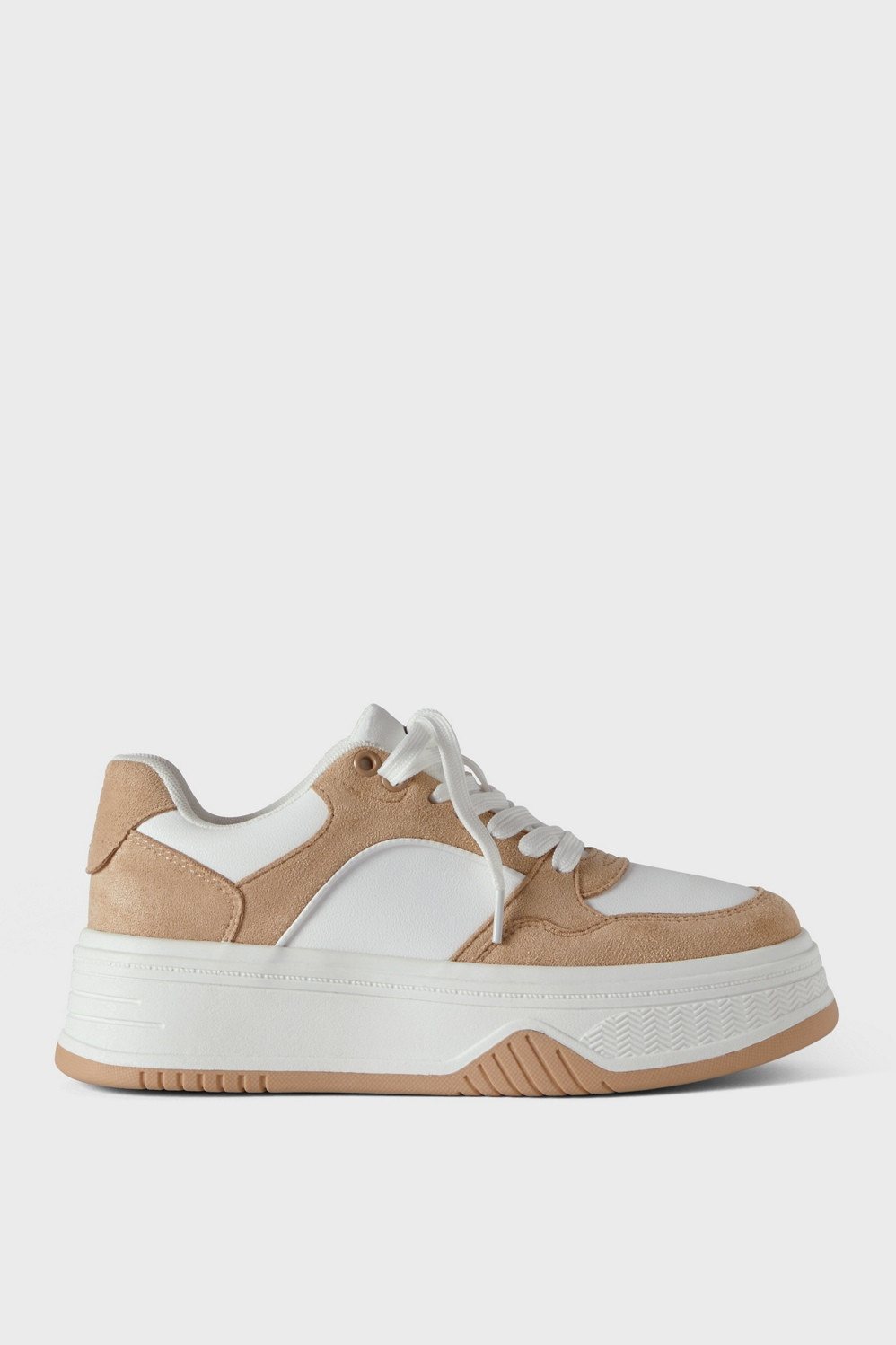 The Lifestyle Sneaker | Fabletics