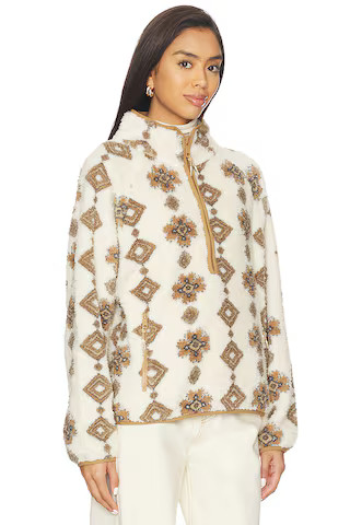 Harlow Fleece Pullover in Abstract | Revolve Clothing (Global)