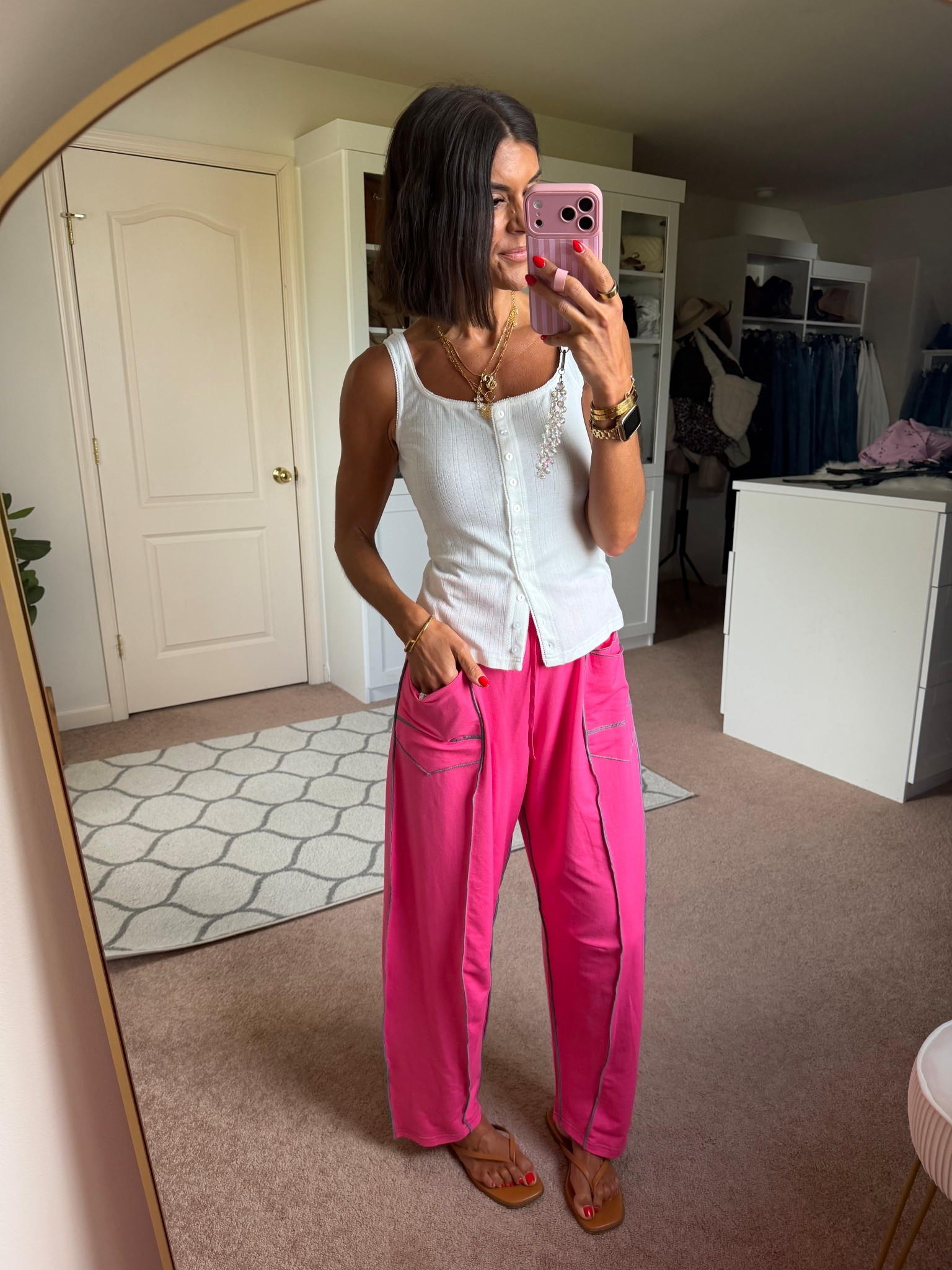 today’s fit- size small in both tank and pants

#LTKootd #LTKdayinmylife #LTKSeasonal