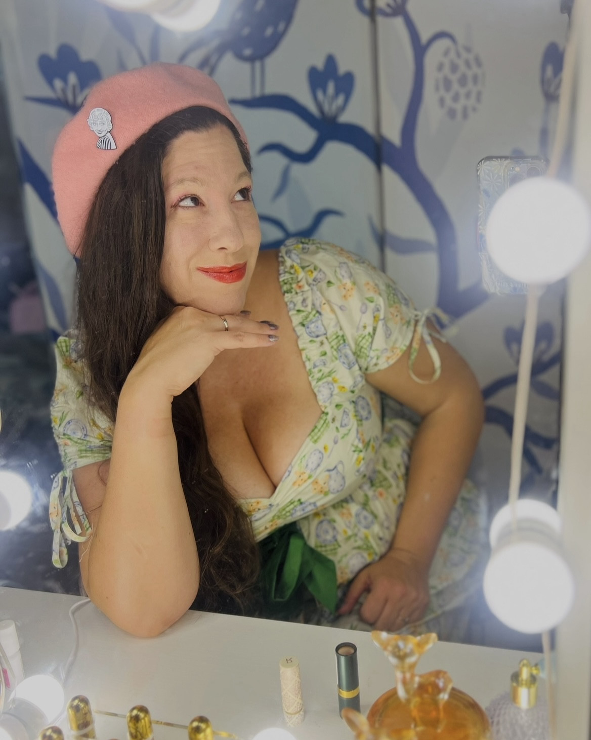 Modern retro ootd

#LTKMidsize #LTKootd #LTKBeauty