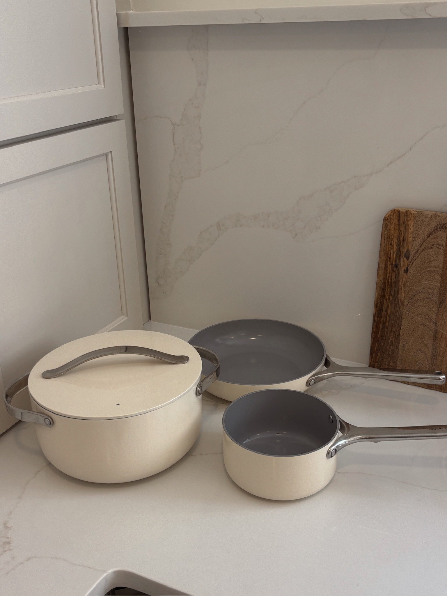 Love my Caraway pots and pans!! The color is so pretty🤍





caraway cookware, caraway pots and pans, kitchen essentials, kitchen finds, cooking essentials, neutral kitchen, sidneymarieduke 

 #LTKfoodie #LTKHome