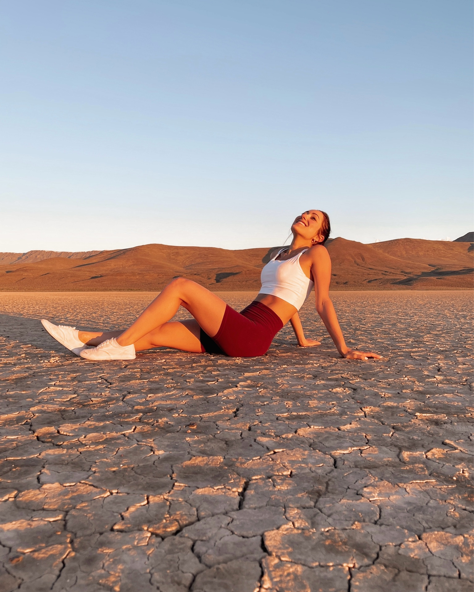 When the morning sun hits the body in the desert 🌞 >>

Shorts are 6” length, I got size 2



#LTKTravel #LTKFindsUnder100 #LTKActive