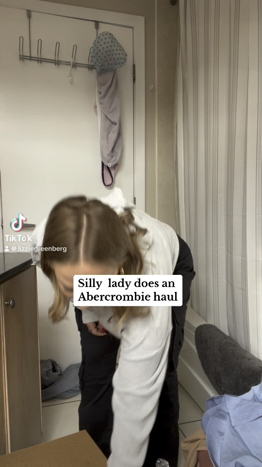 I’m unwell

#LTKmidsize #LTKeurope #LTKstyletip