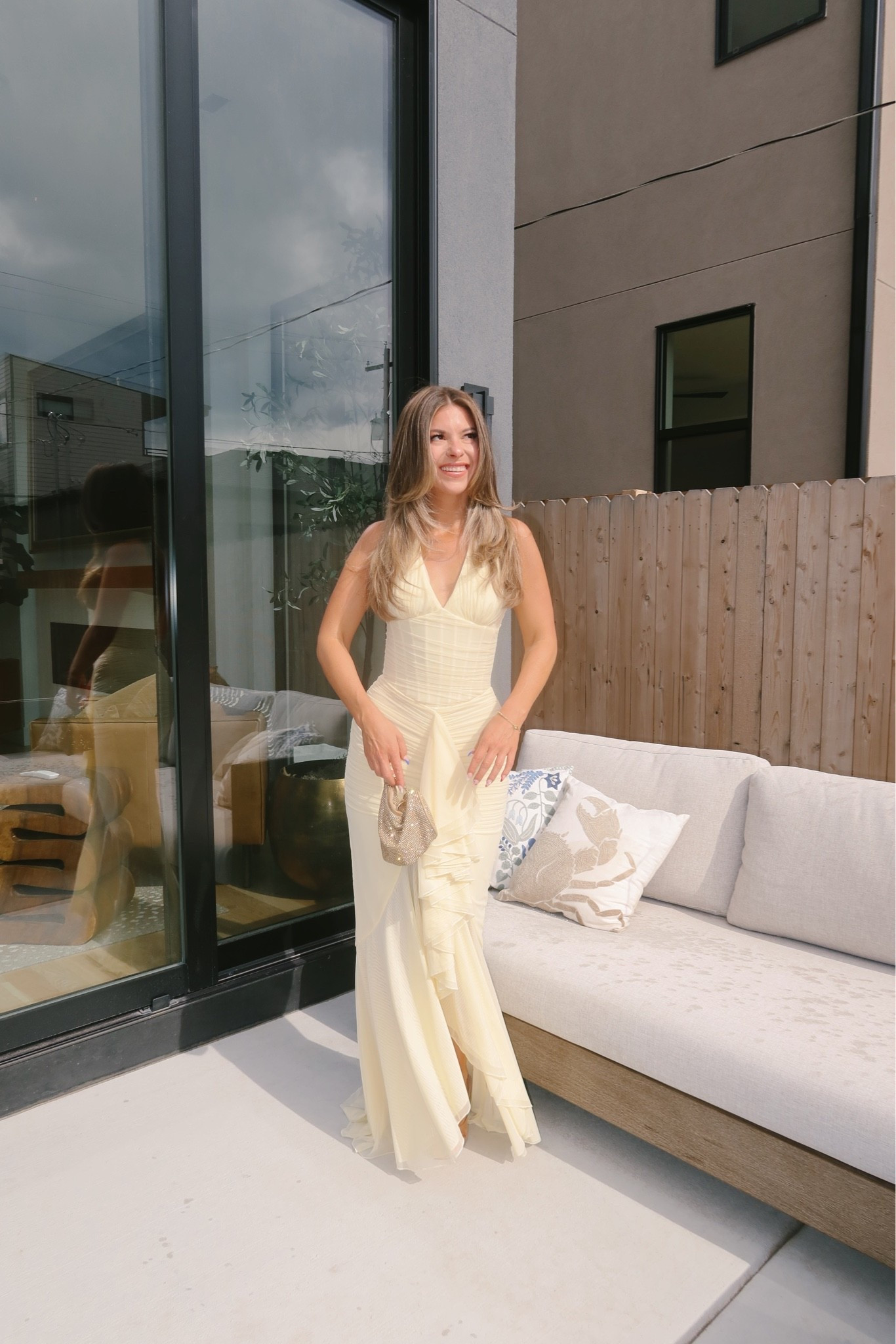Yellow wedding guest and formal black tie event dress for summer 🌼

sizing:
i'm 5'4" and typically wear a small/2

One shoulder
Wedding guest
Formal event
Special occasion
Black tie
Summer dress
Wedding accessories

#LTKootd #LTKSeasonal #LTKWedding