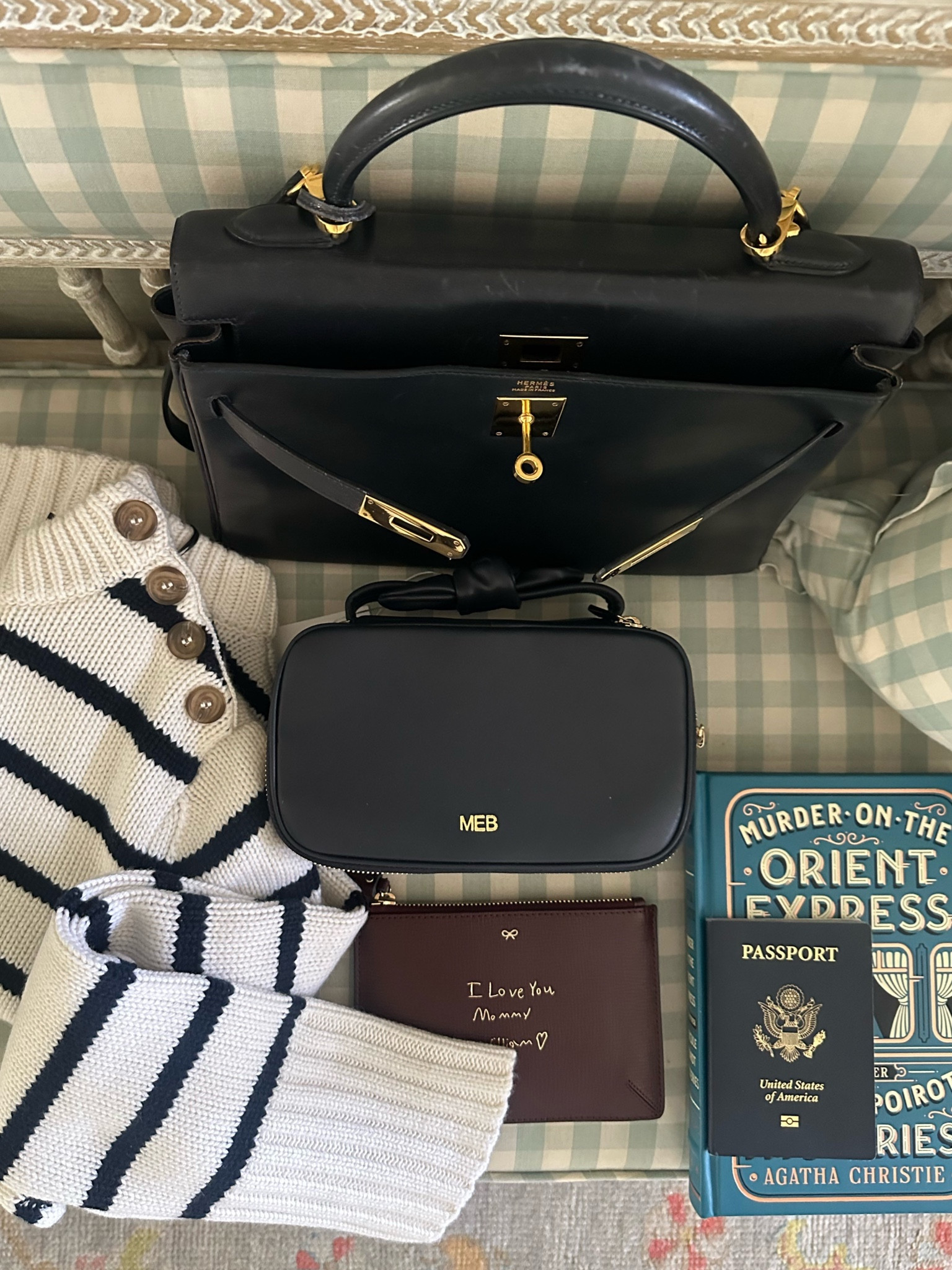 Getting closer ✈️! A few favorites for travel 🤍