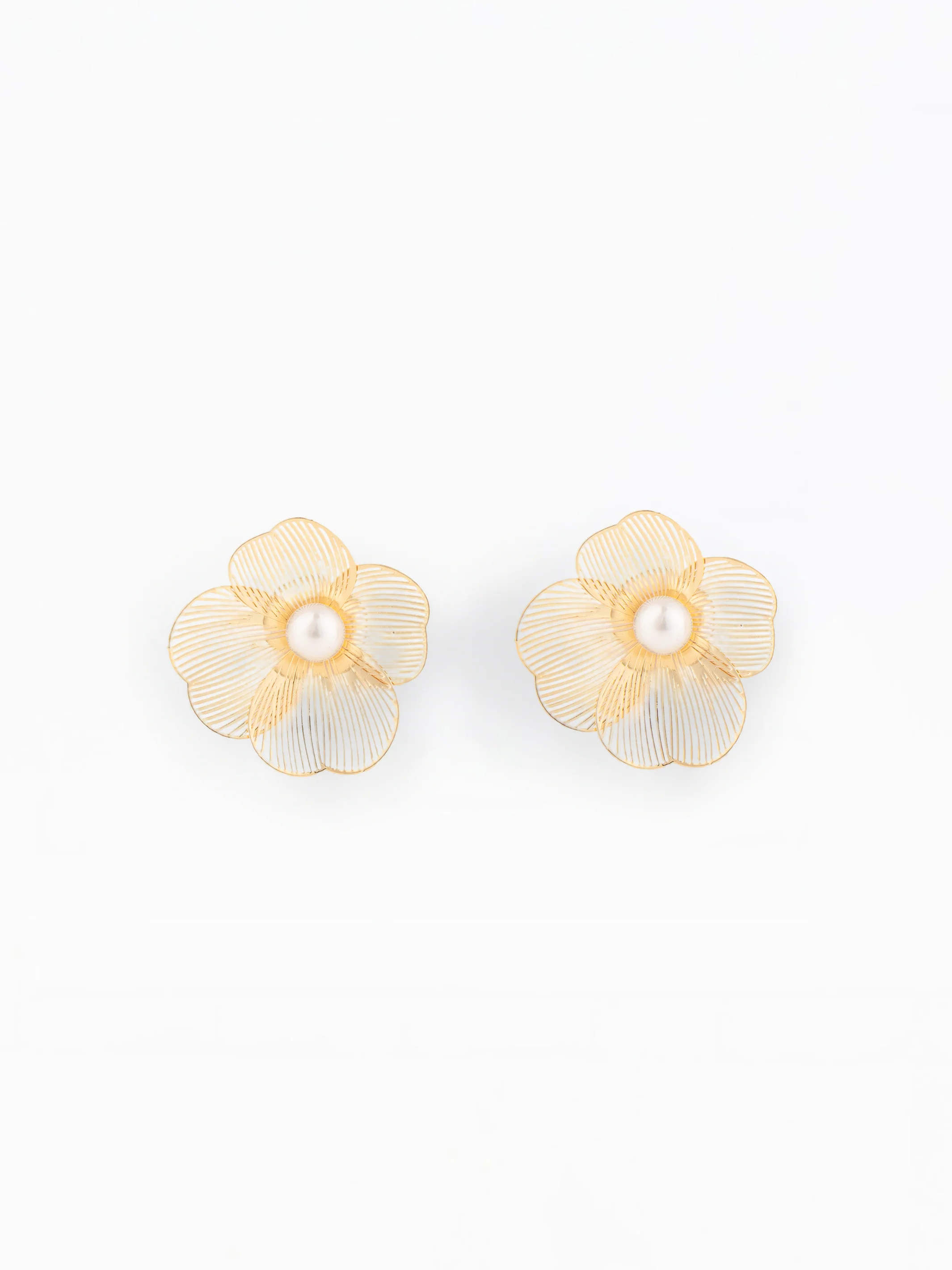 Camilla Flower Earrings | Michelle McDowell