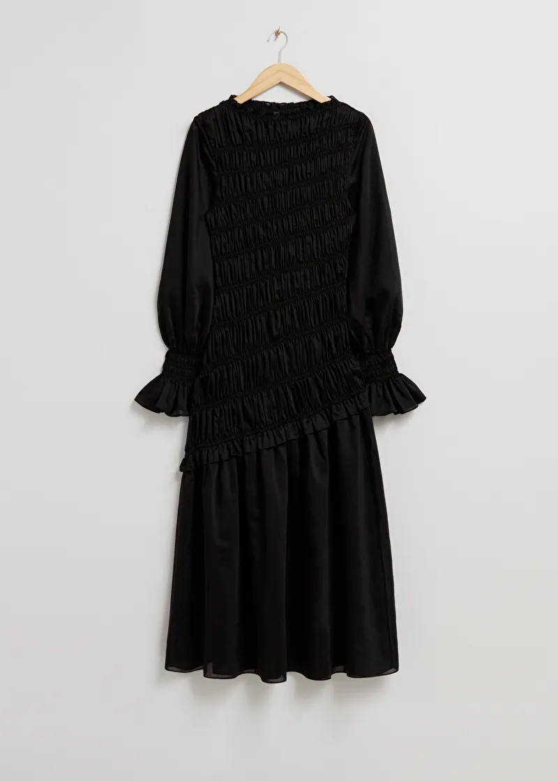 Gesmoktes Midikleid | & Other Stories (DE + FR)